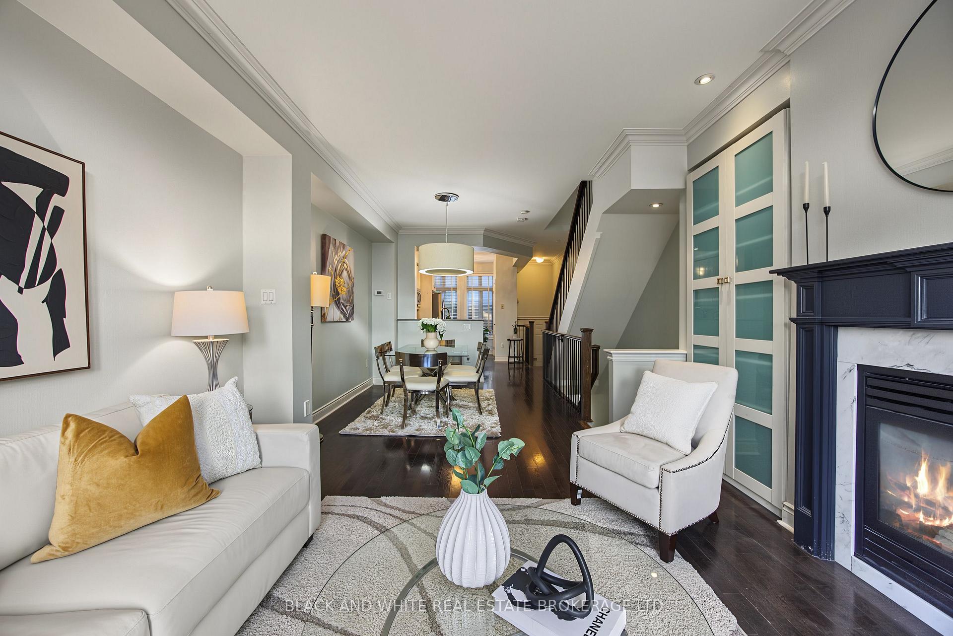 Photo 4 of Unit 5, 265 Van Dusen Boulevard, Etobicoke, Islington-City Centre West — HOMEH