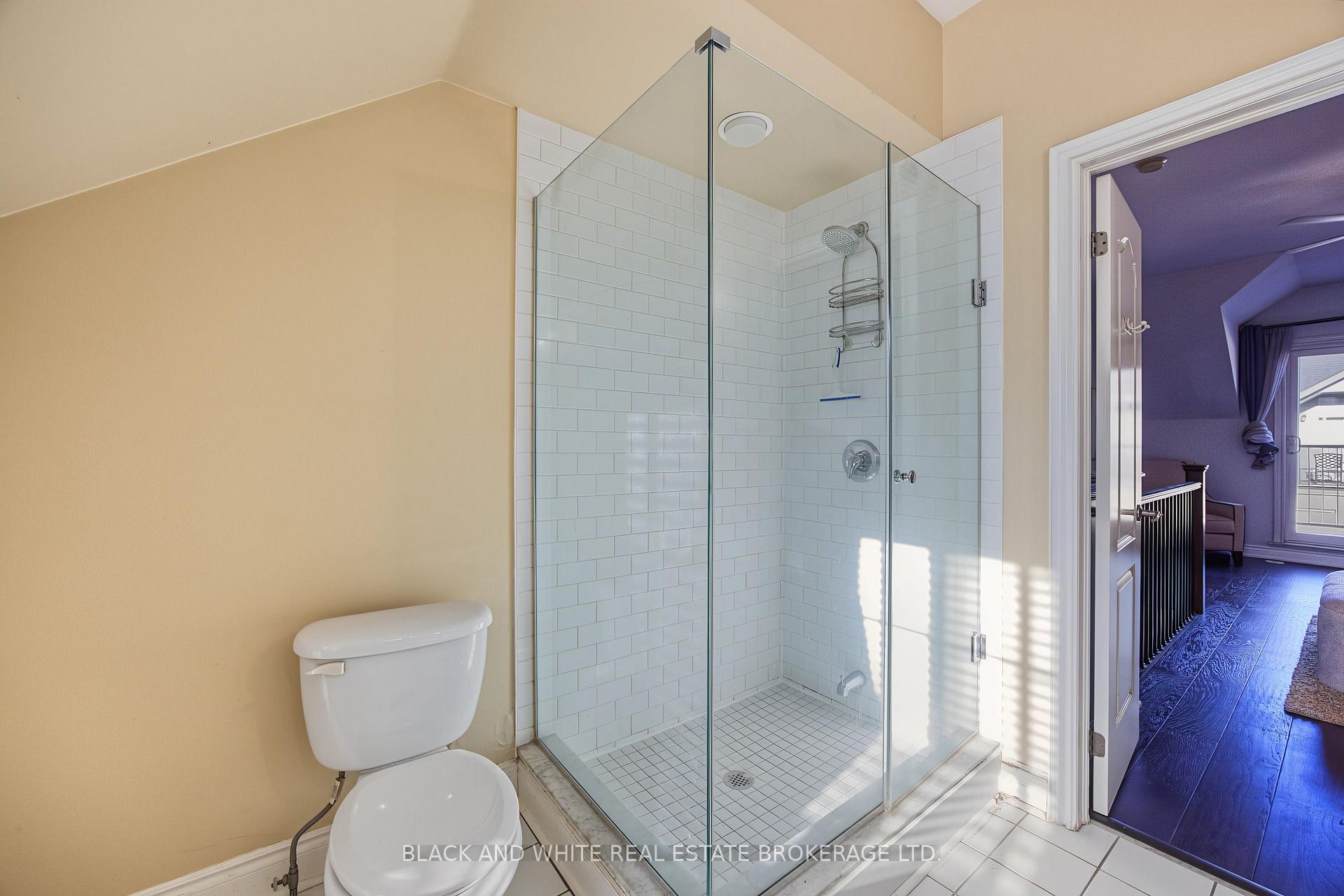 Photo 15 of Unit 5, 265 Van Dusen Boulevard, Etobicoke, Islington-City Centre West — HOMEH