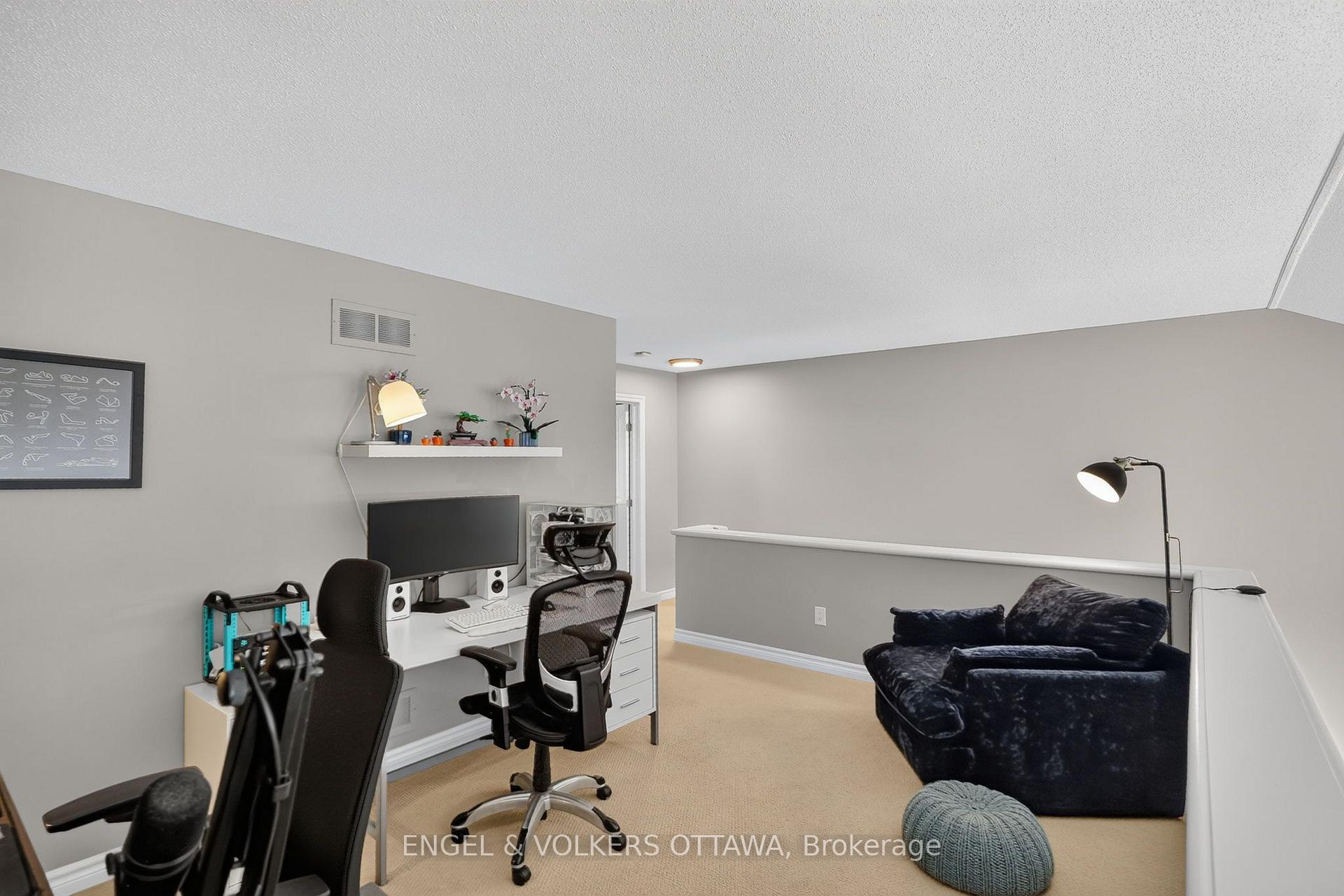 Photo 23 of 123 Eye Bright Crescent, Ottawa, Riverside South/Gloucester Glen — HOMEH