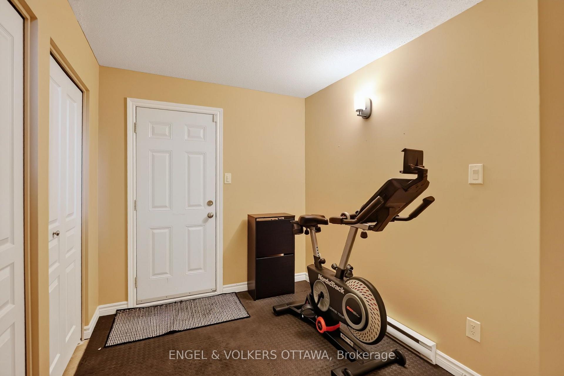 Photo 34 of 123 Eye Bright Crescent, Ottawa, Riverside South/Gloucester Glen — HOMEH