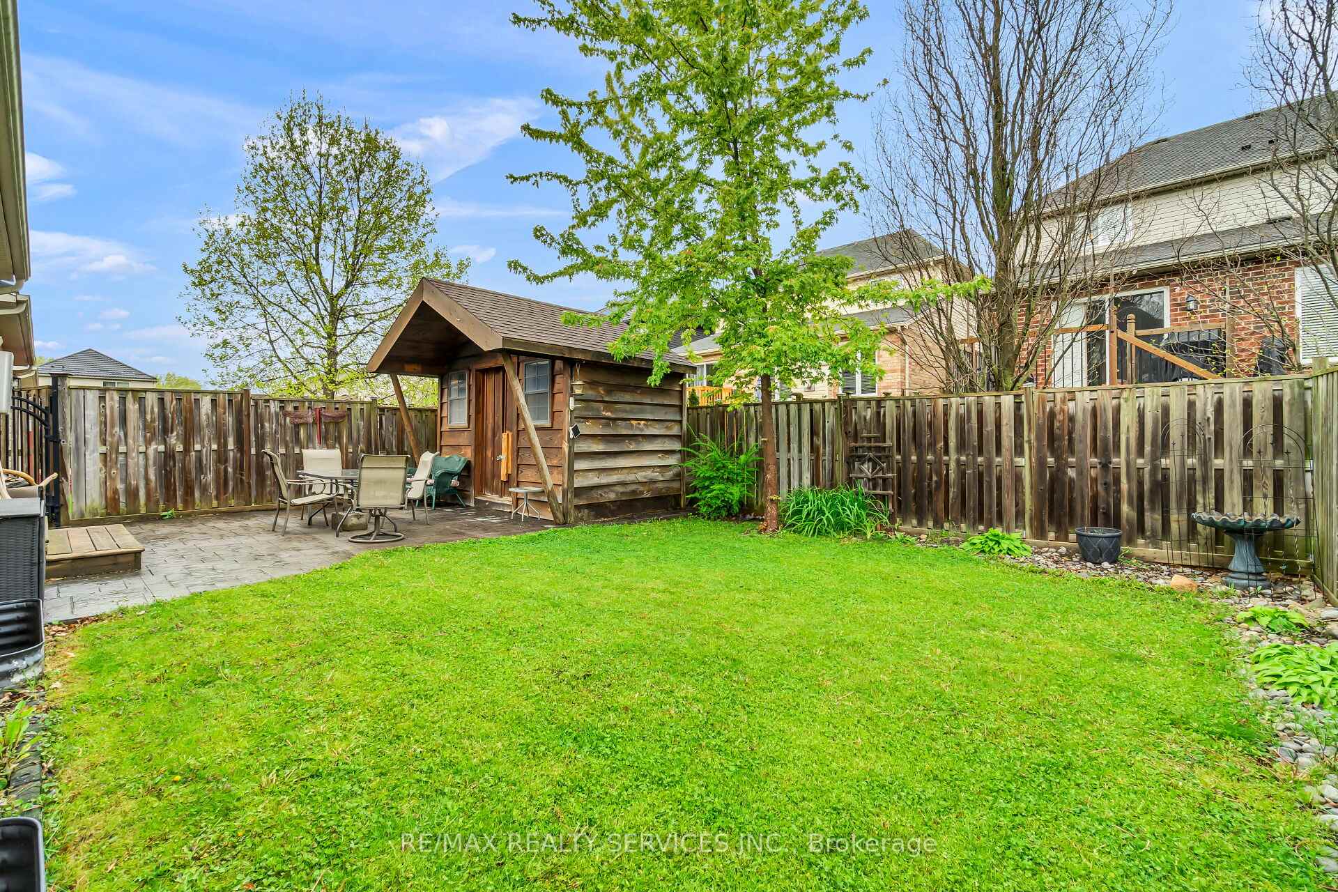 Photo 36 of 752 North Leaksdale Circle, London, South U — HOMEH