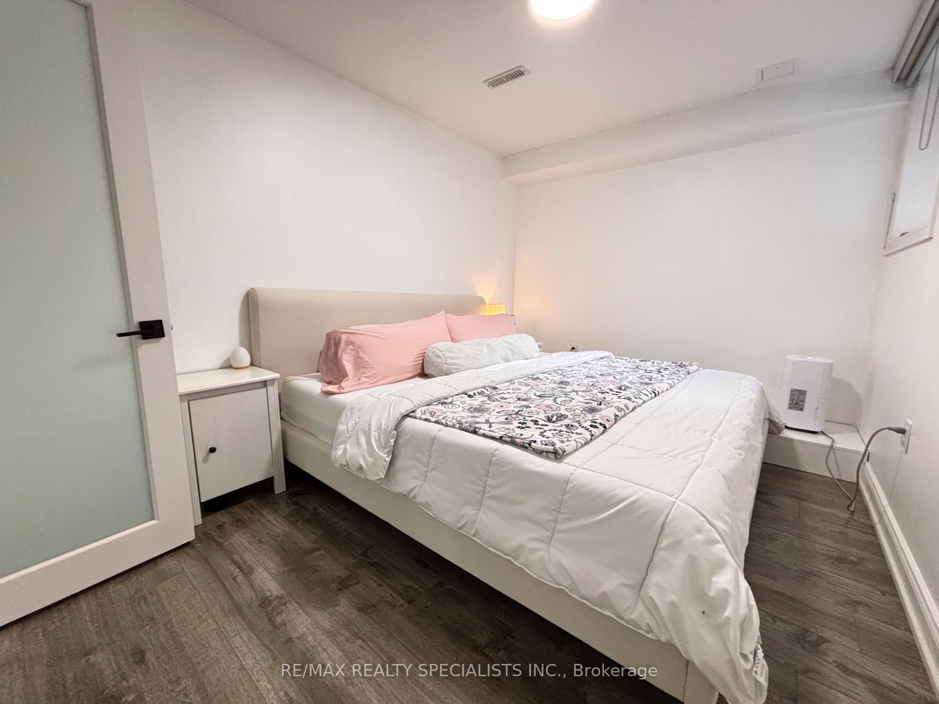 Photo 11 of Unit Bsmt, 471 Violet Gate, Milton, Walker — HOMEH