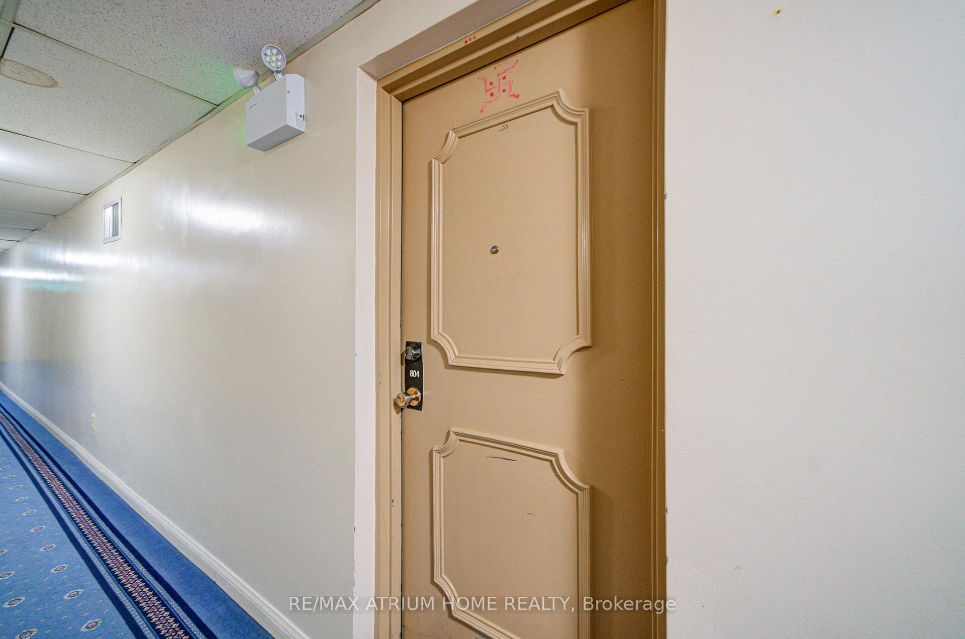 Photo 6 of Unit 804, 1101 Pharmacy Avenue, Scarborough, Wexford-Maryvale — HOMEH
