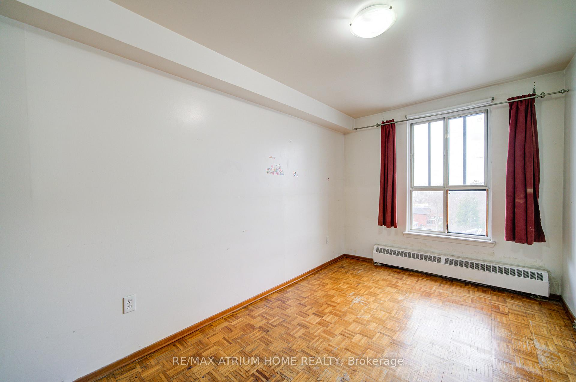 Photo 28 of Unit 804, 1101 Pharmacy Avenue, Scarborough, Wexford-Maryvale — HOMEH