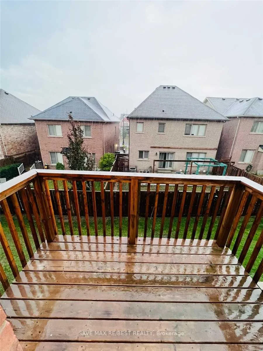 Photo 65 of 18 Aspen Hill Road, Brampton, Bram West — HOMEH