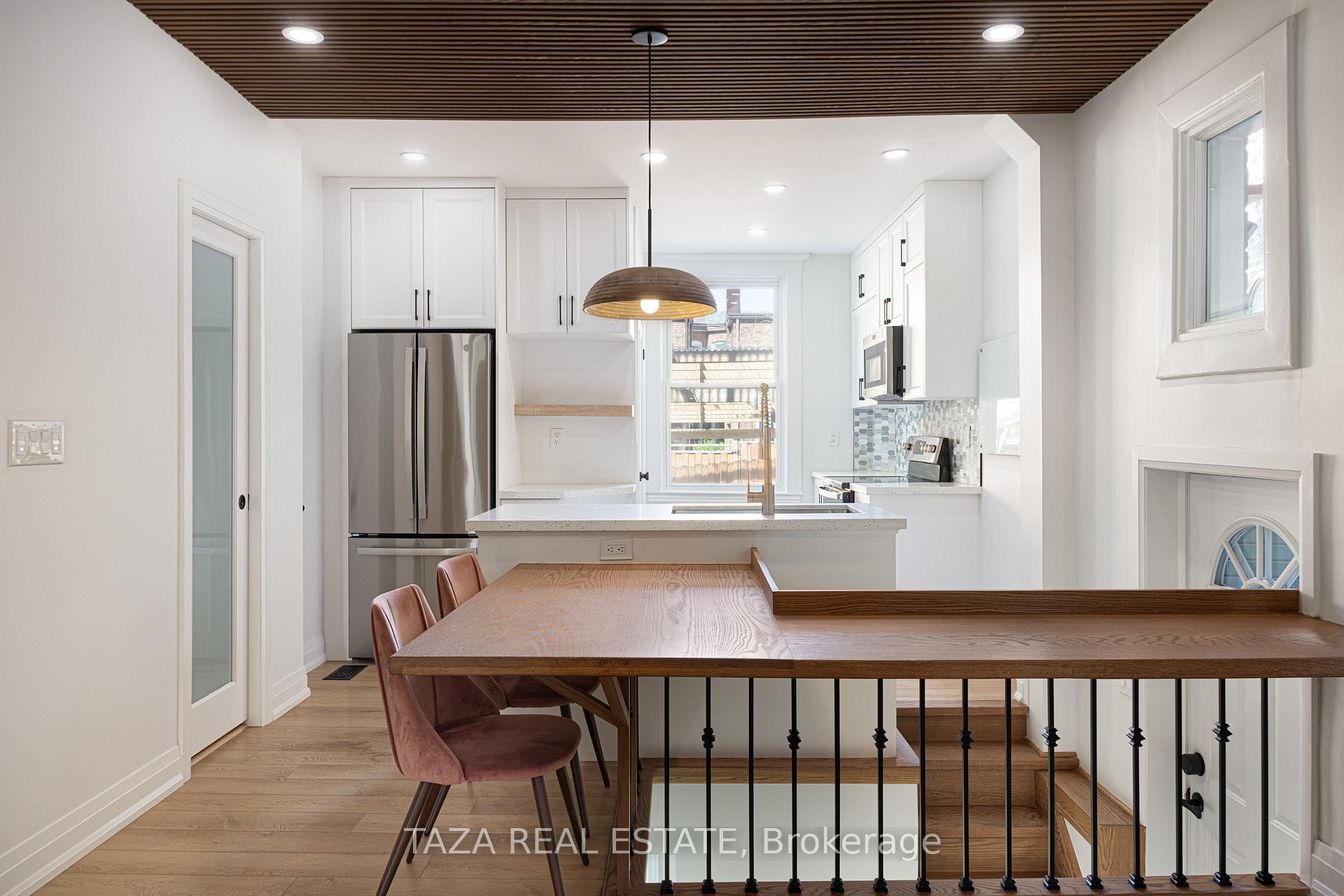 Photo 4 of 46 Euclid Avenue, Toronto, Trinity-Bellwoods — HOMEH