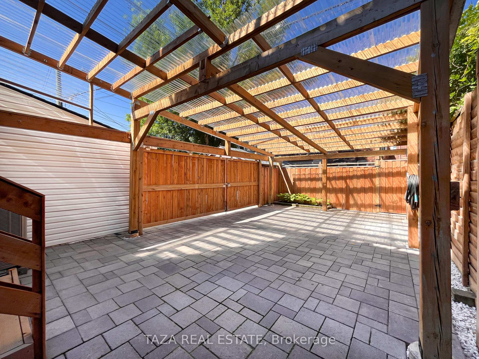 Photo 31 of 46 Euclid Avenue, Toronto, Trinity-Bellwoods — HOMEH