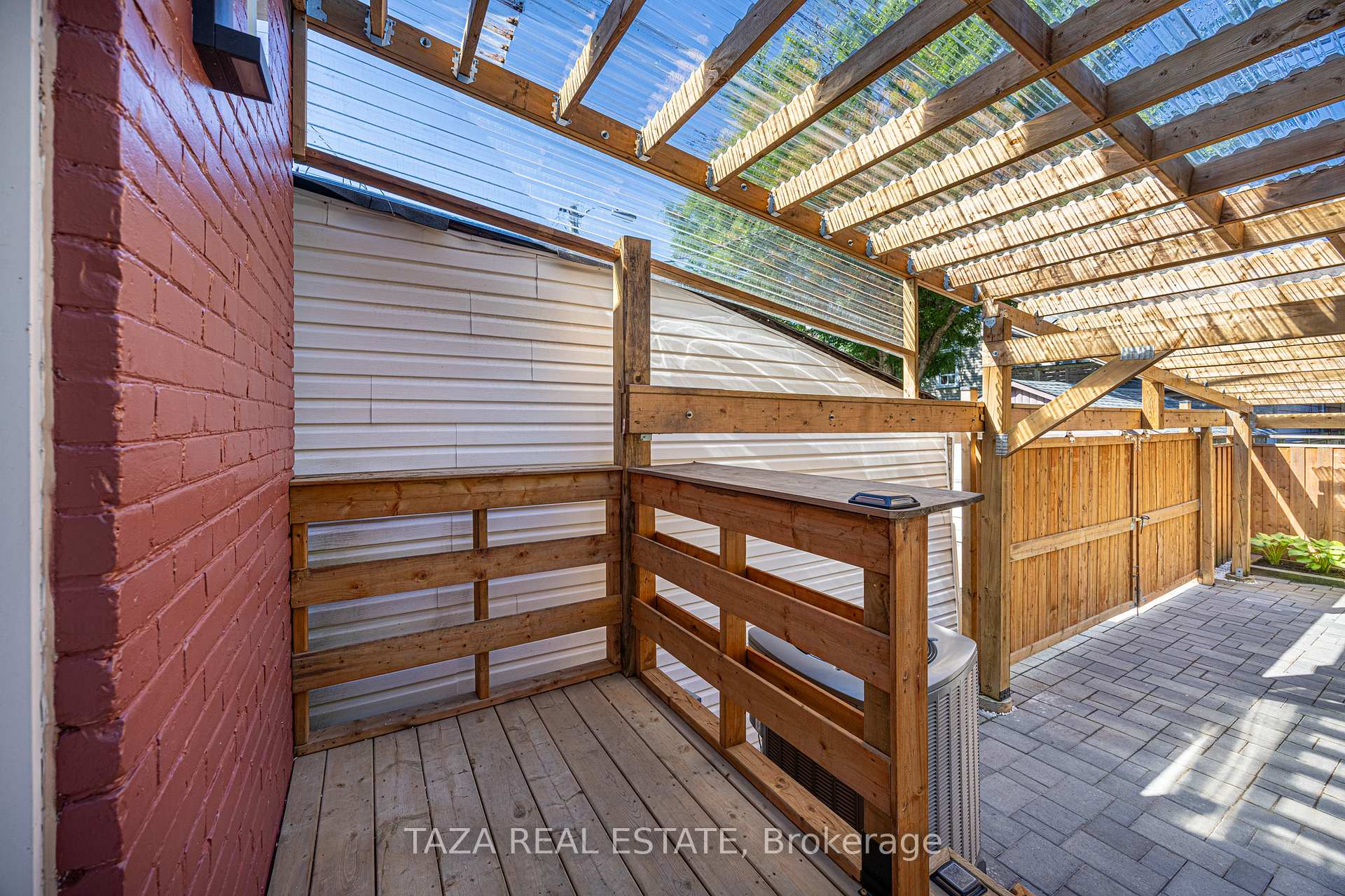 Photo 34 of 46 Euclid Avenue, Toronto, Trinity-Bellwoods — HOMEH