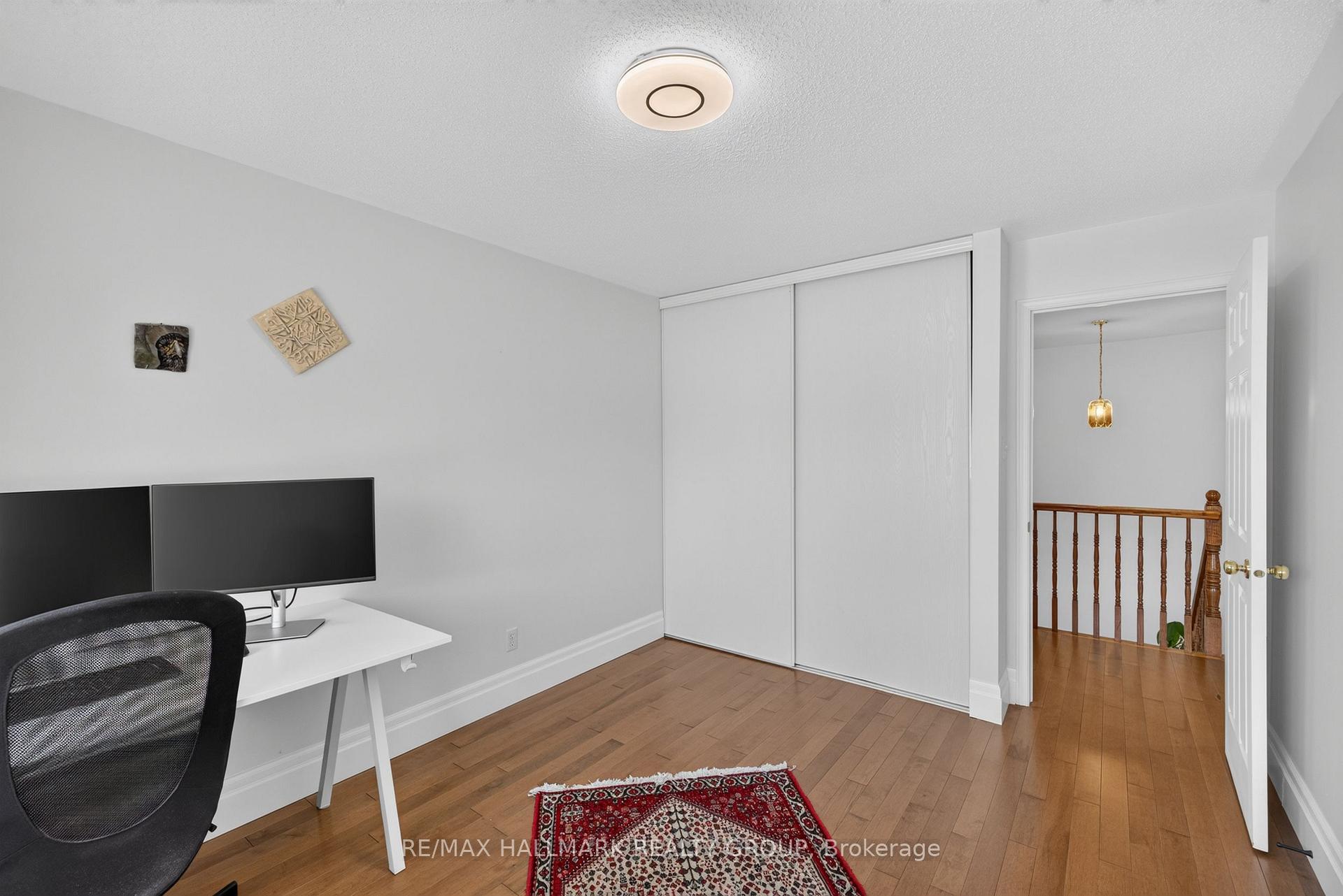 Photo 37 of 42 Glenrill Place S, Ottawa, Kanata - Emerald Meadows/Trailwest — HOMEH