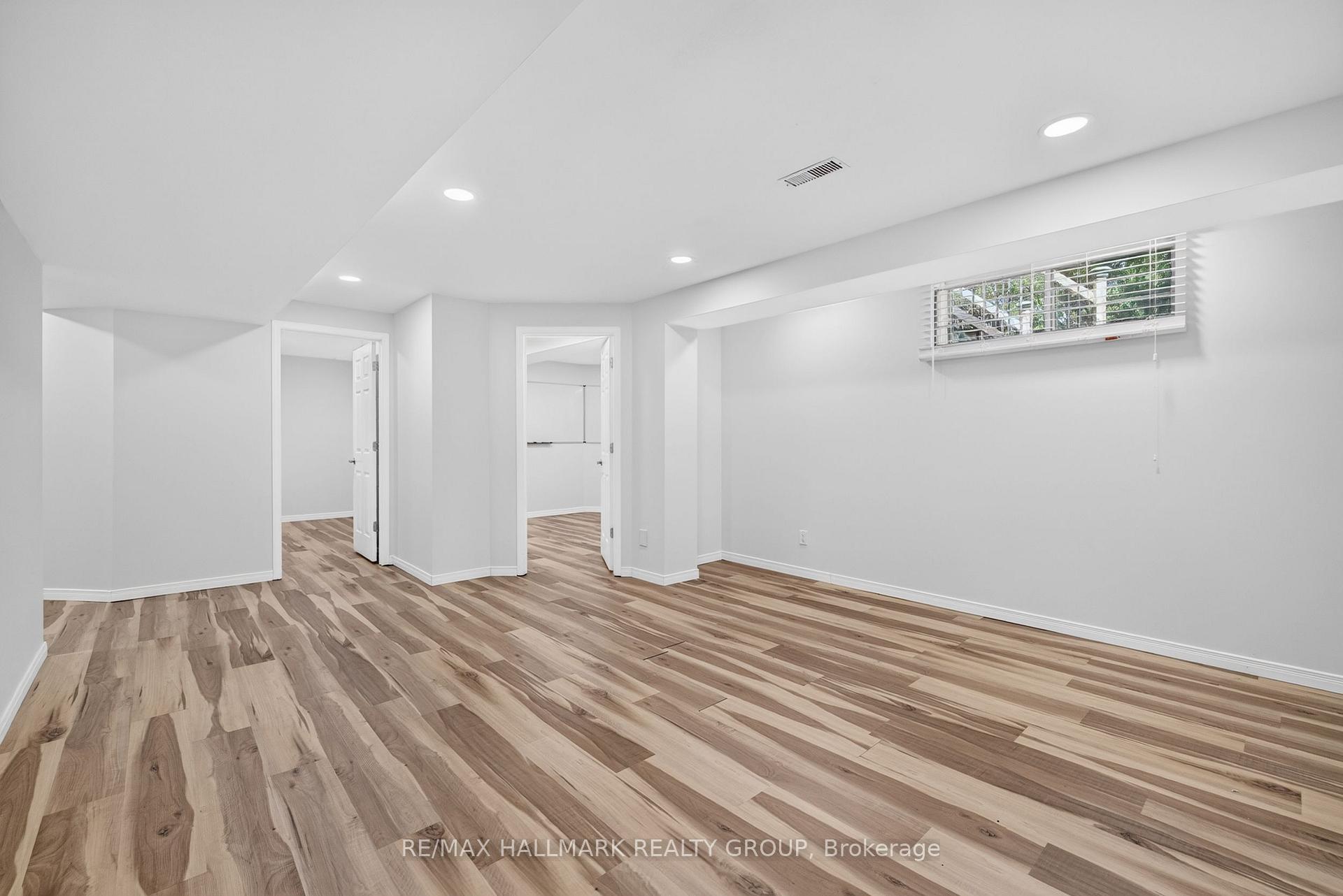 Photo 41 of 42 Glenrill Place S, Ottawa, Kanata - Emerald Meadows/Trailwest — HOMEH