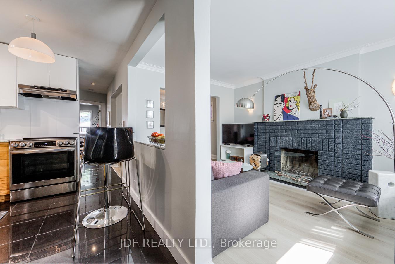 Photo 5 of 313 Vaughan Road, Toronto, Humewood-Cedarvale — HOMEH
