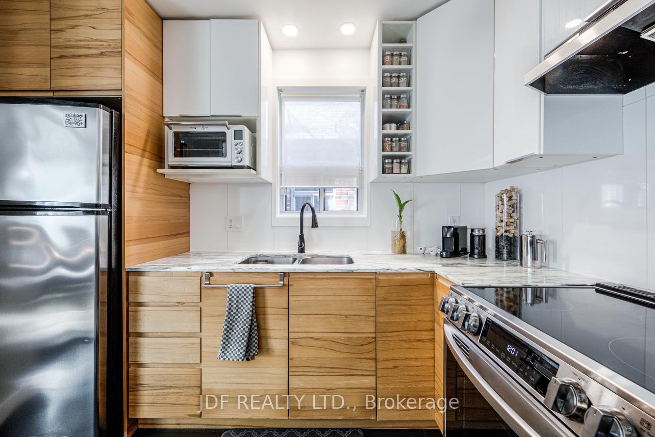 Photo 15 of 313 Vaughan Road, Toronto, Humewood-Cedarvale — HOMEH