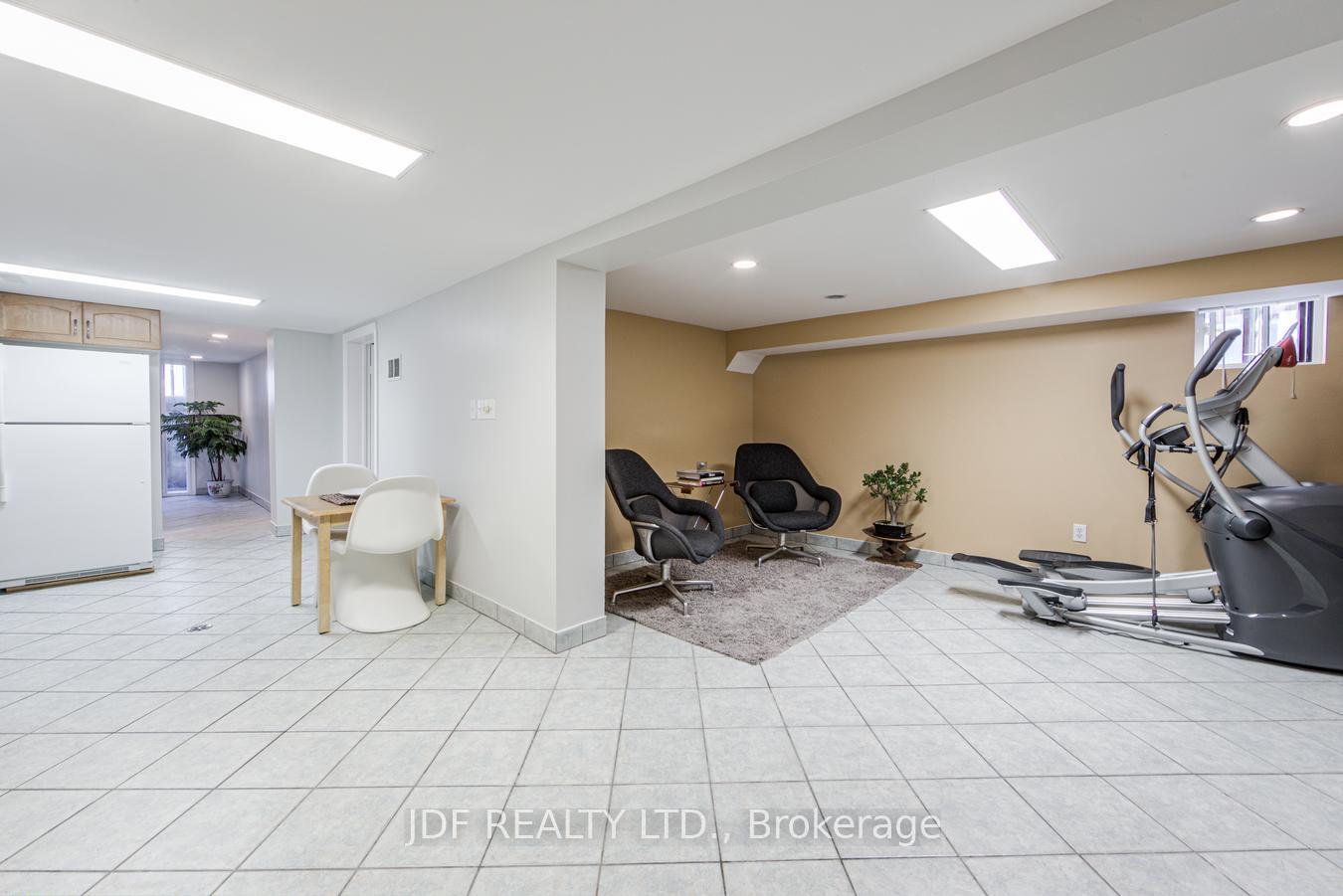 Photo 25 of 313 Vaughan Road, Toronto, Humewood-Cedarvale — HOMEH