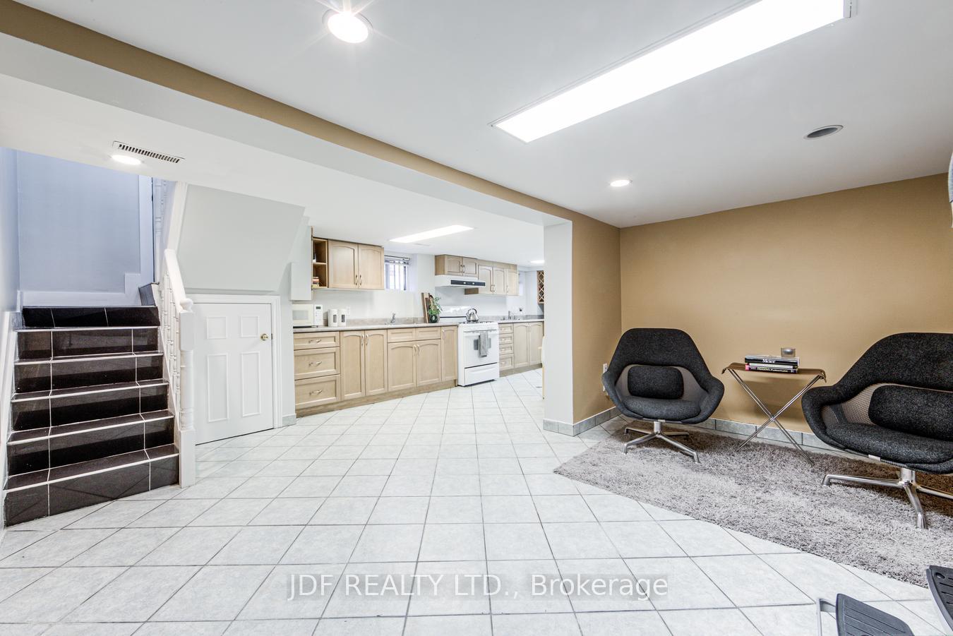 Photo 27 of 313 Vaughan Road, Toronto, Humewood-Cedarvale — HOMEH