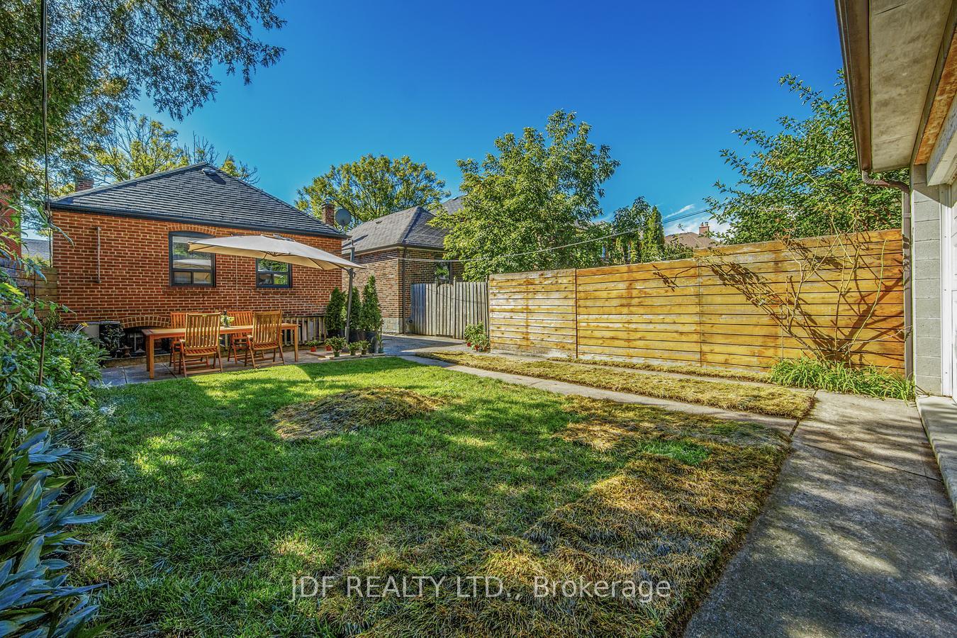 Photo 37 of 313 Vaughan Road, Toronto, Humewood-Cedarvale — HOMEH