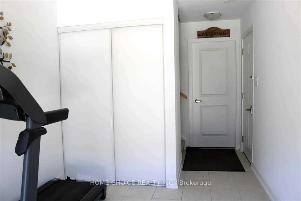 Photo 4 of 34 Engel Street E, Vaughan, Vaughan Grove — HOMEH