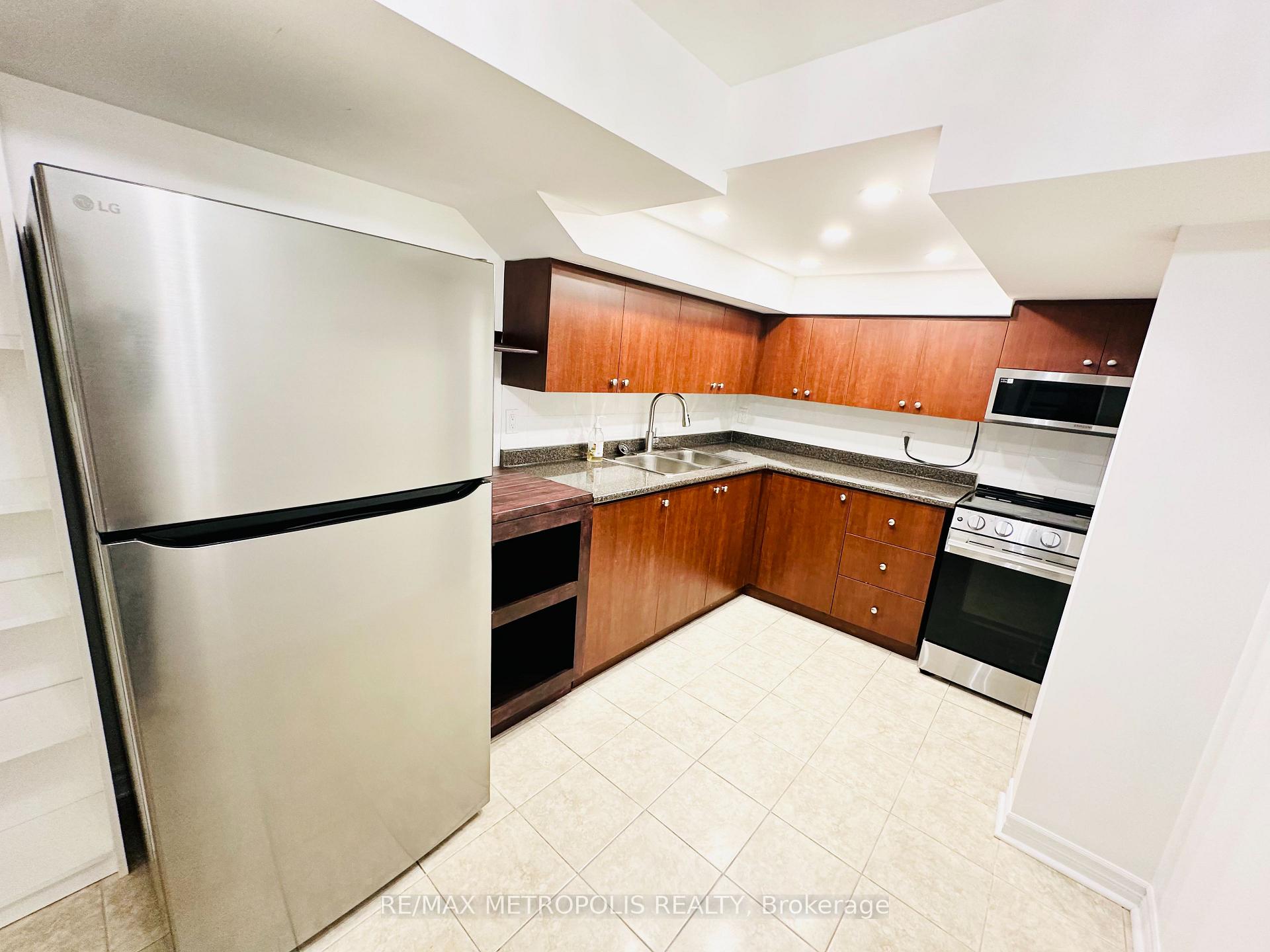 Photo 6 of Unit Basement, 6 Wahba Way, Markham, Middlefield — HOMEH