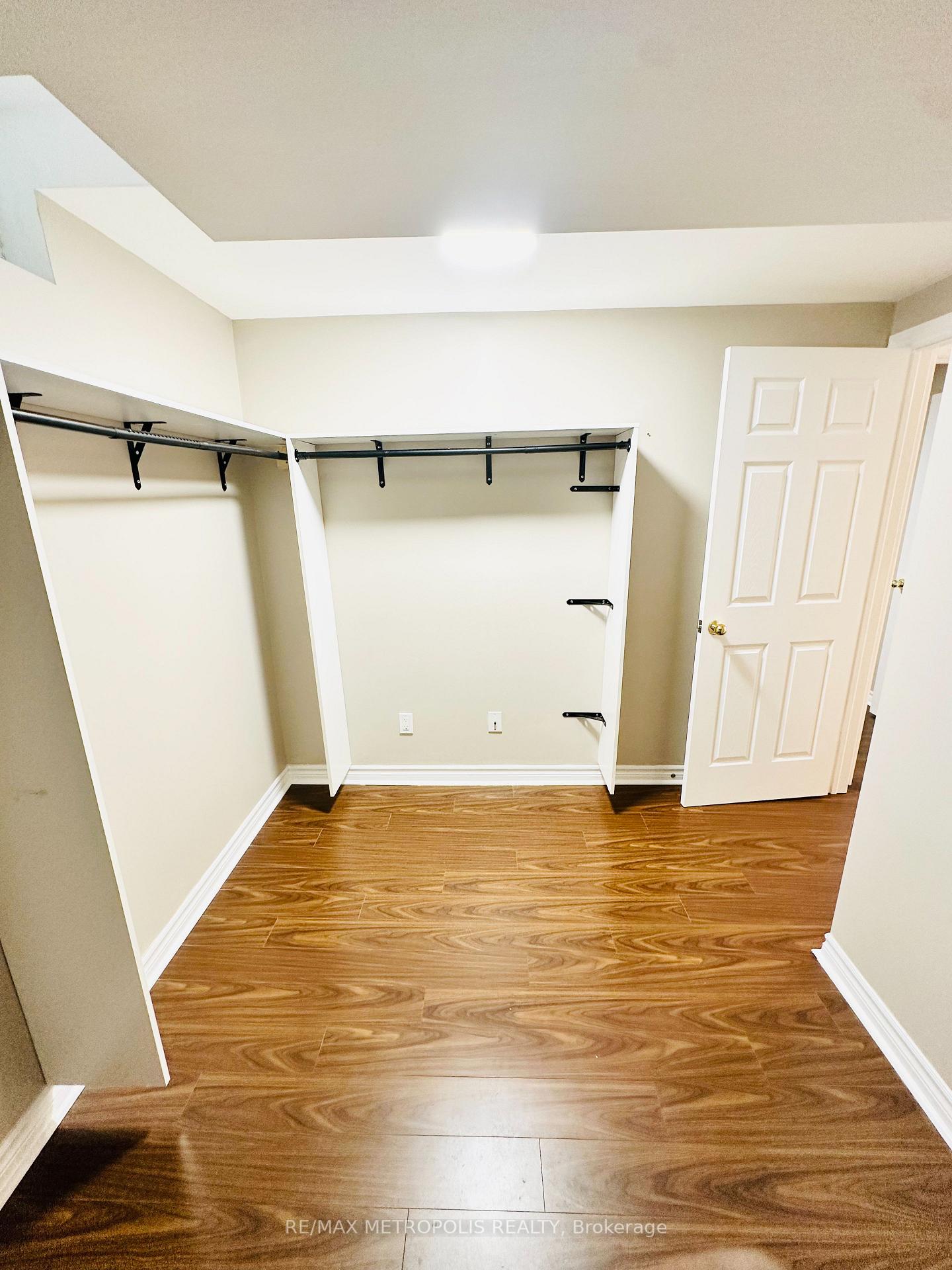 Photo 12 of Unit Basement, 6 Wahba Way, Markham, Middlefield — HOMEH