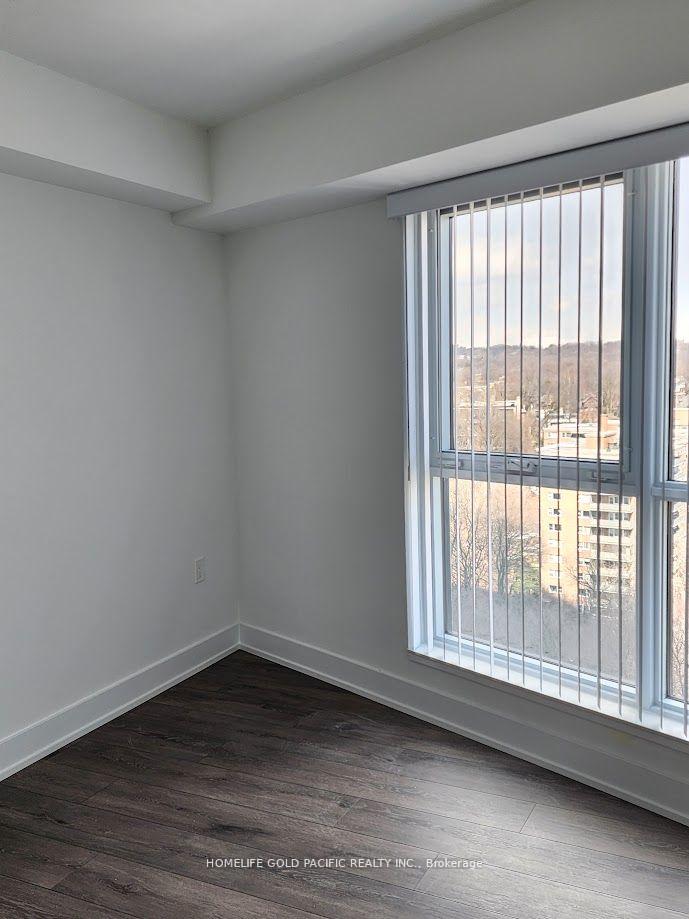 Photo 6 of Unit 817, 585 Bloor Street E, Toronto, Palmerston-Little Italy — HOMEH