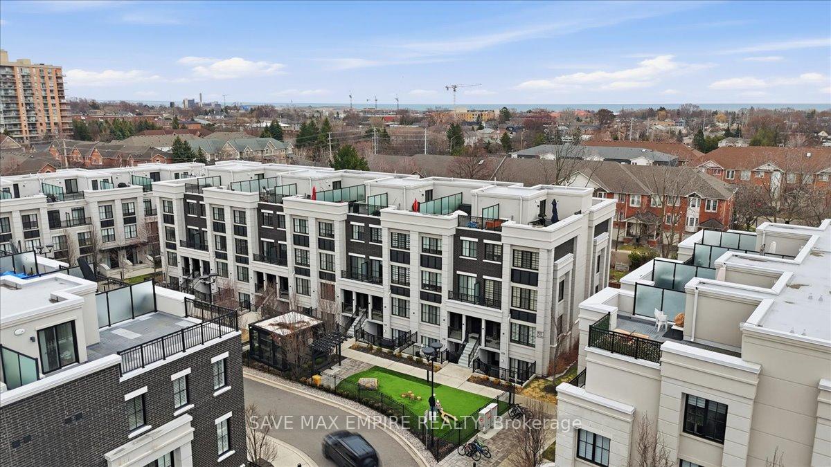 Photo of Unit 227, 652 Cricklewood Drive