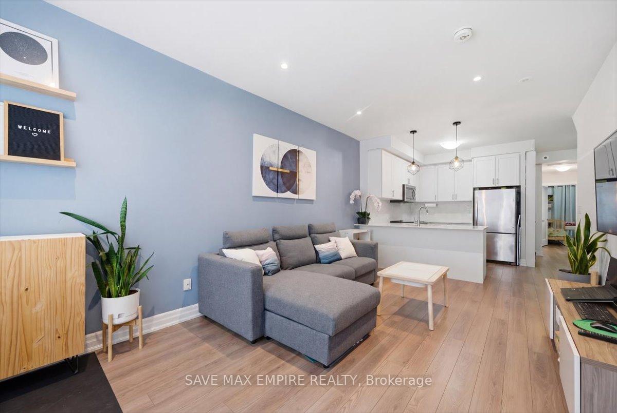 Photo 6 of Unit 227, 652 Cricklewood Drive, Mississauga, Mineola — HOMEH