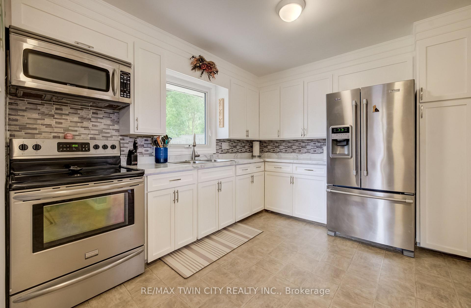 Photo 7 of 25 Culham Drive, Cambridge, St Andrews/Southwood — HOMEH
