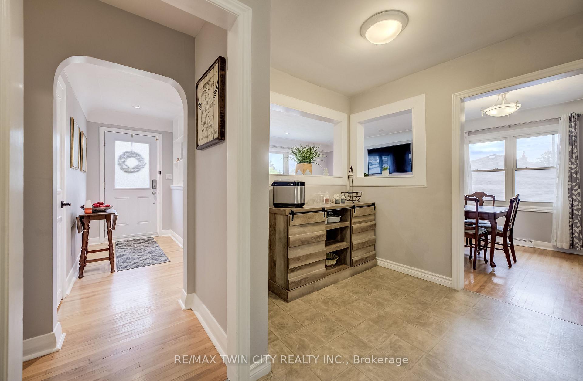 Photo 9 of 25 Culham Drive, Cambridge, St Andrews/Southwood — HOMEH