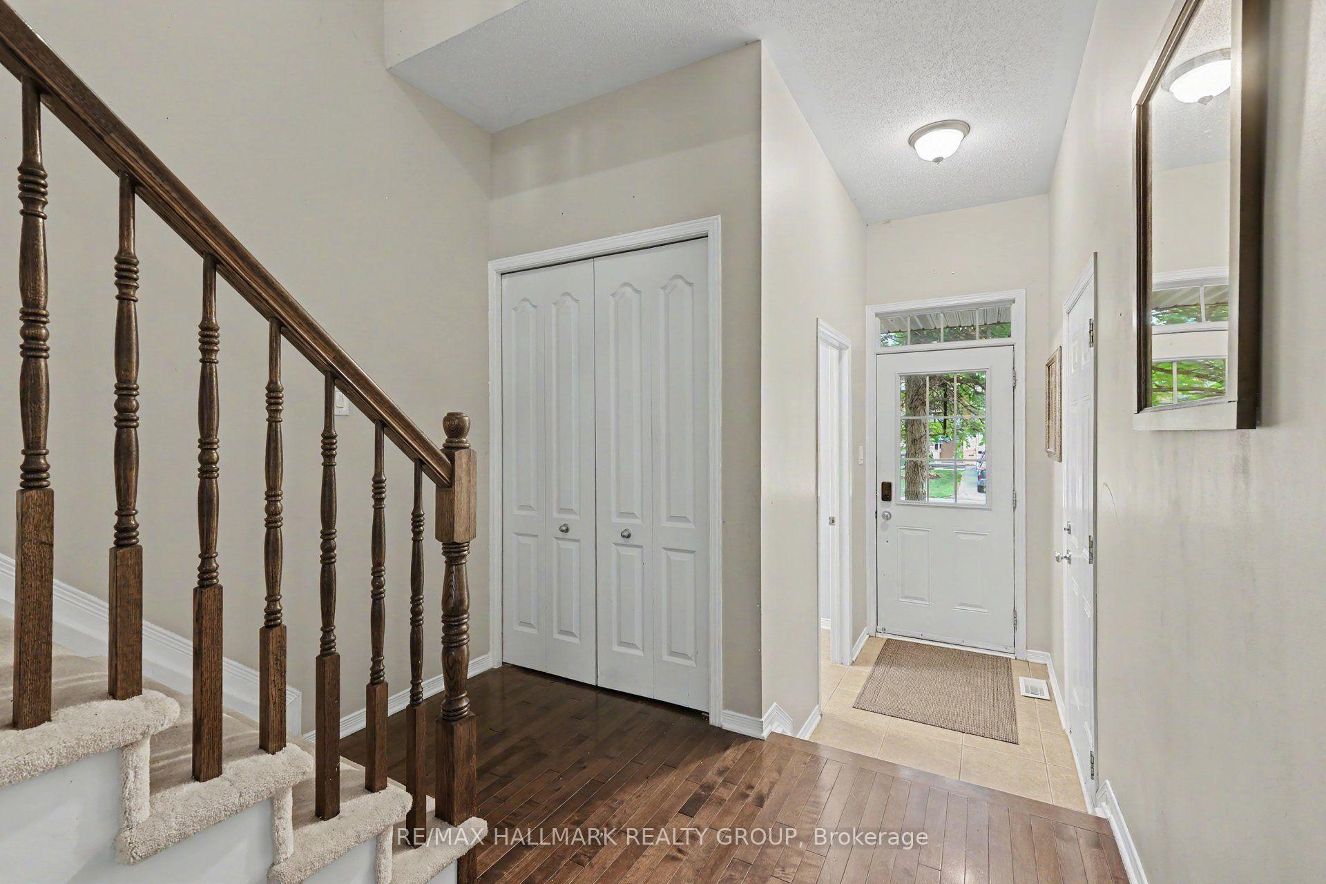 Photo 3 of 410 Sultan Street, Ottawa, Springridge/East Village — HOMEH