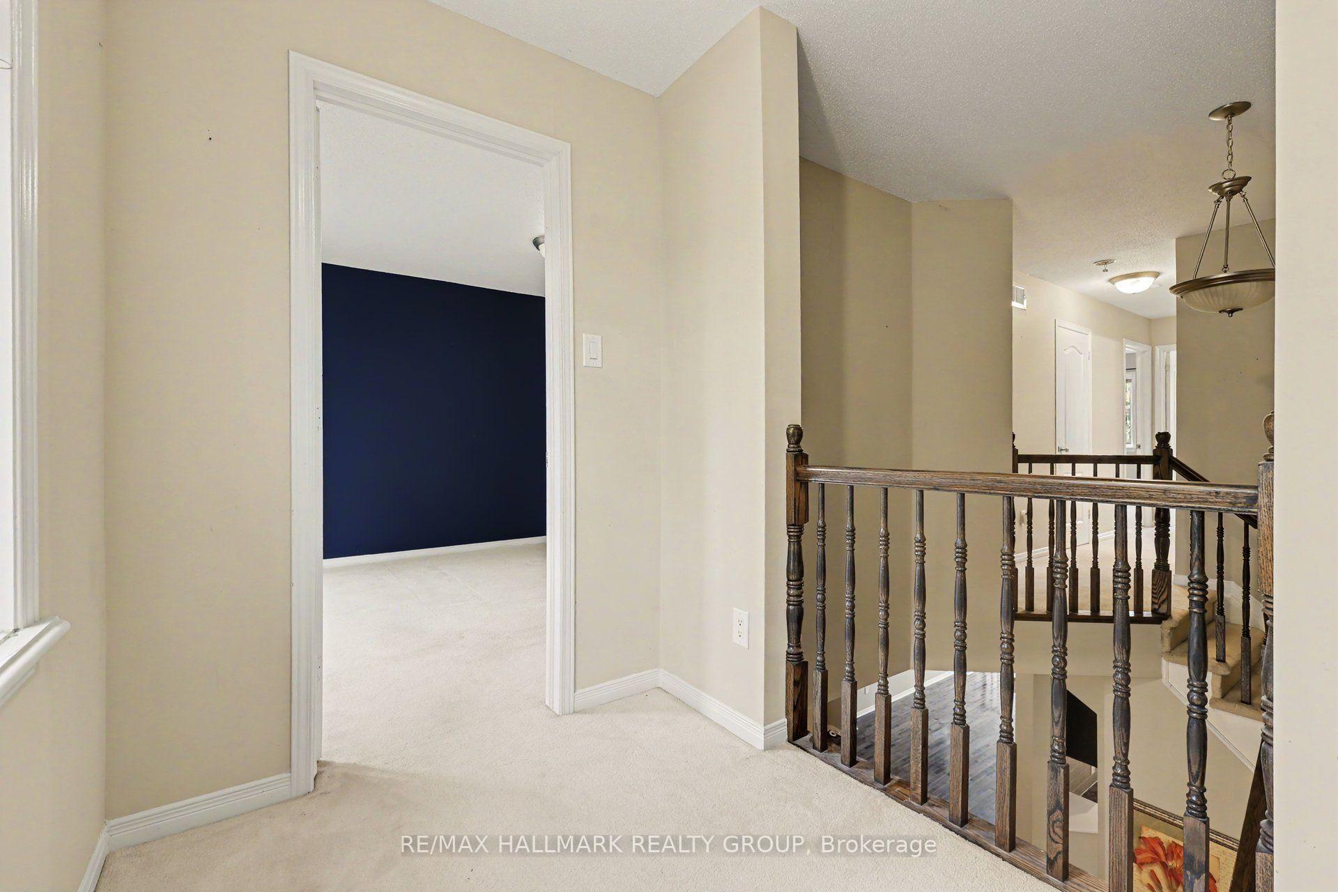 Photo 23 of 410 Sultan Street, Ottawa, Springridge/East Village — HOMEH