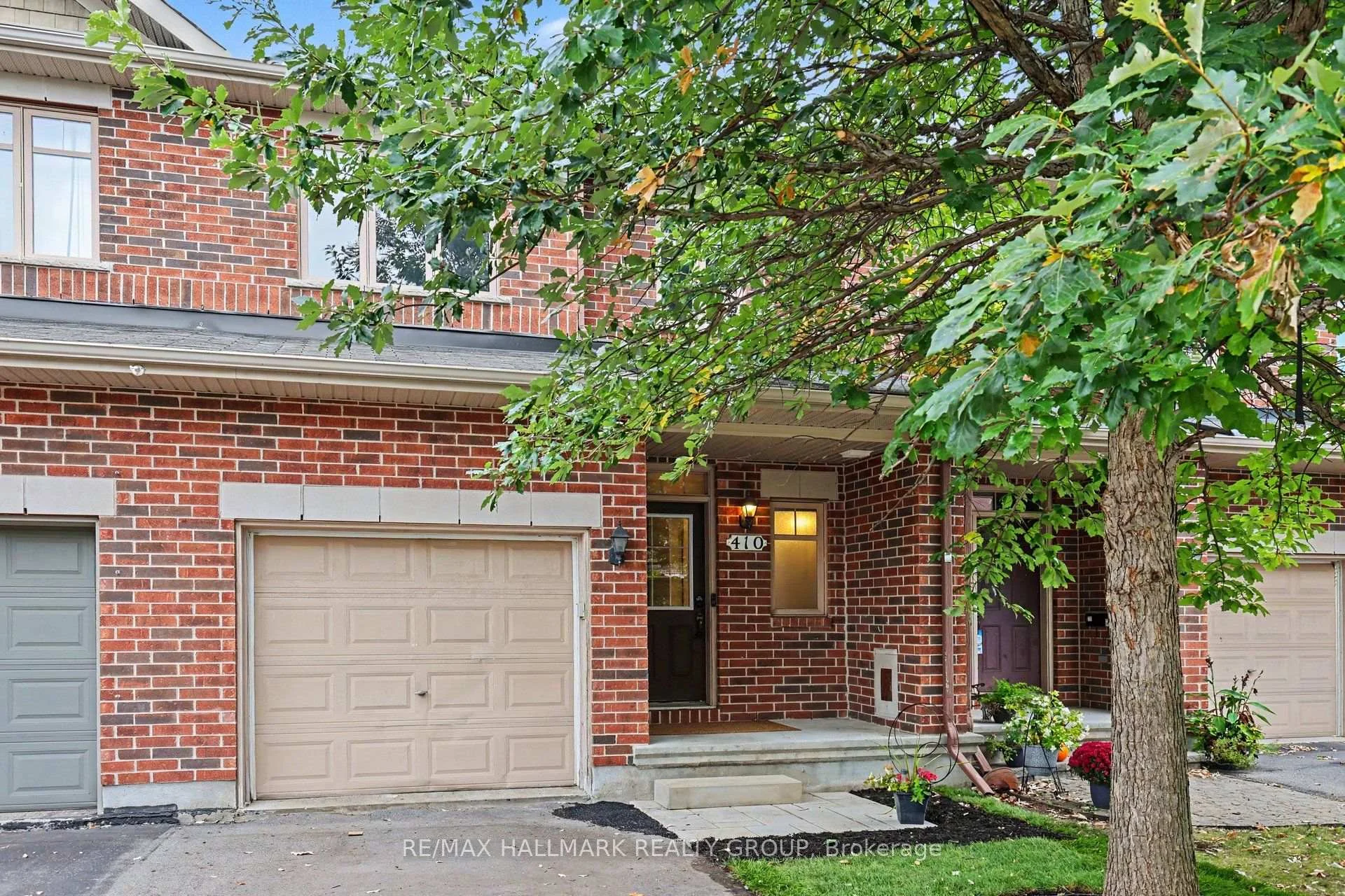 Photo 4 of 410 Sultan Street, Ottawa, Springridge/East Village — HOMEH