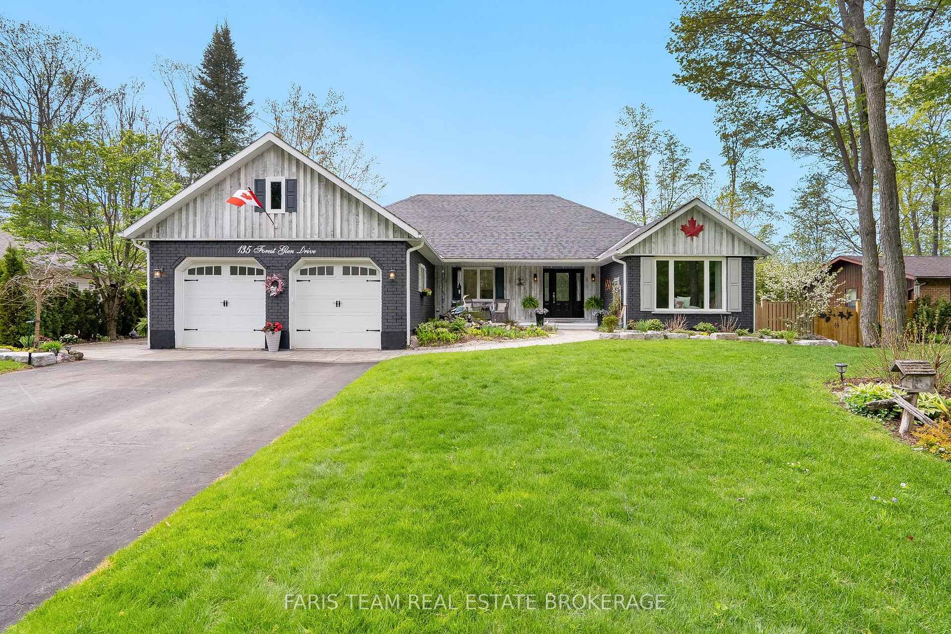 Photo 2 of 135 Forest Glen Drive, Gravenhurst, Muskoka (S) — HOMEH