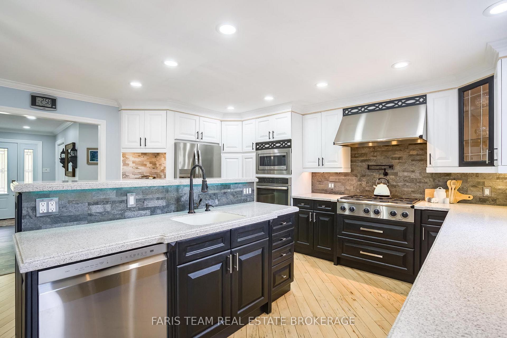 Photo 10 of 135 Forest Glen Drive, Gravenhurst, Muskoka (S) — HOMEH