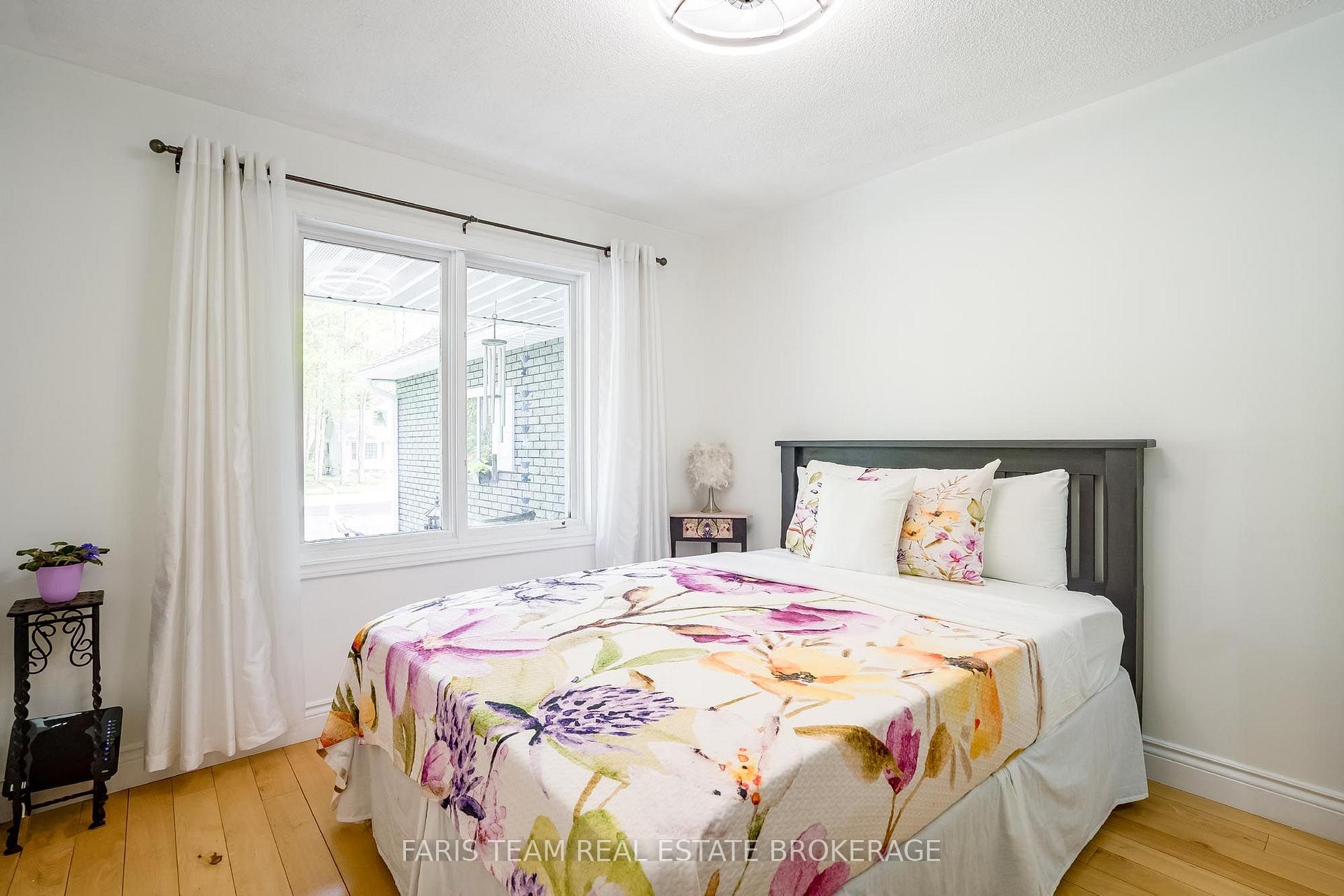 Photo 25 of 135 Forest Glen Drive, Gravenhurst, Muskoka (S) — HOMEH