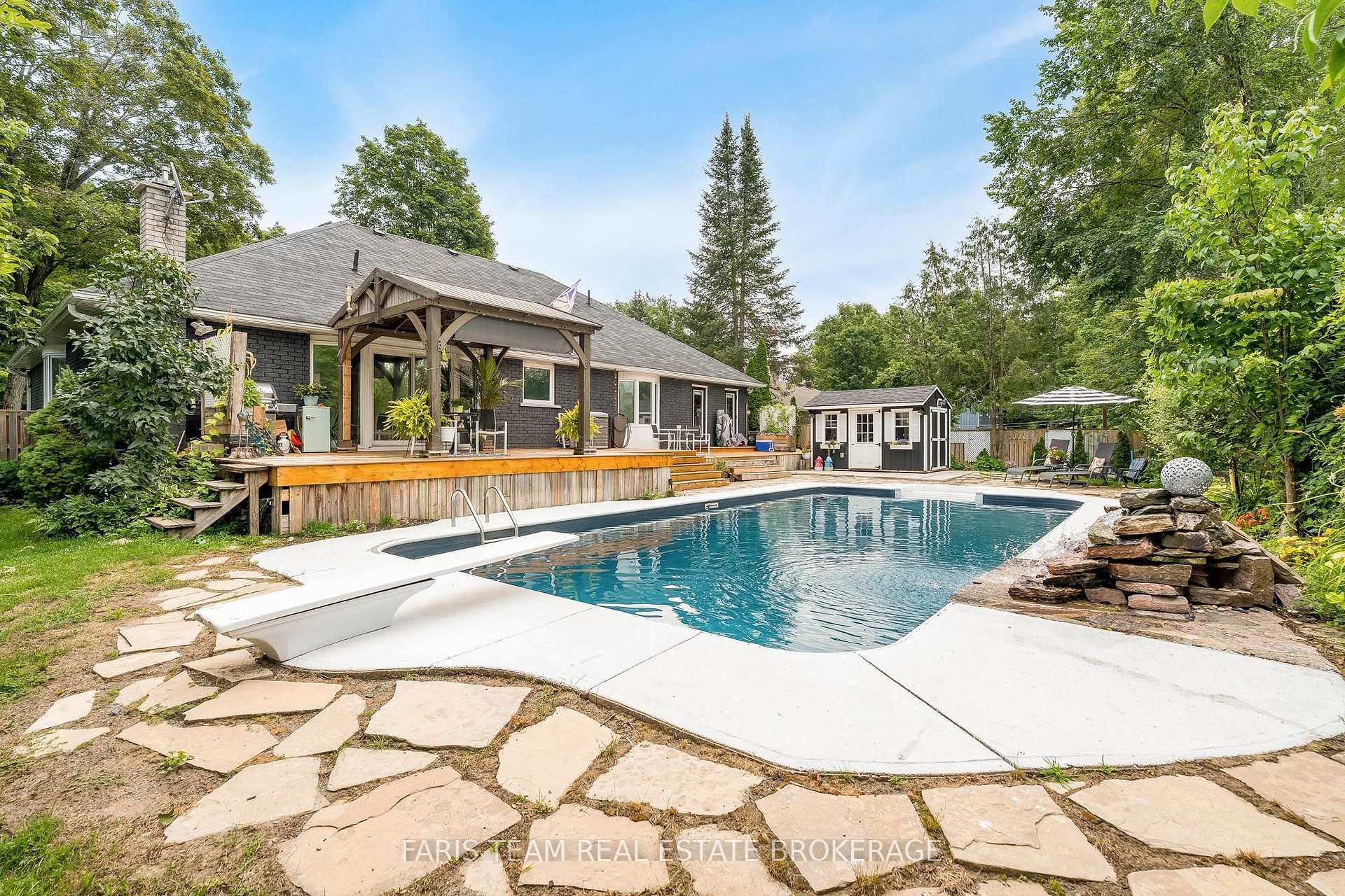 Photo 44 of 135 Forest Glen Drive, Gravenhurst, Muskoka (S) — HOMEH
