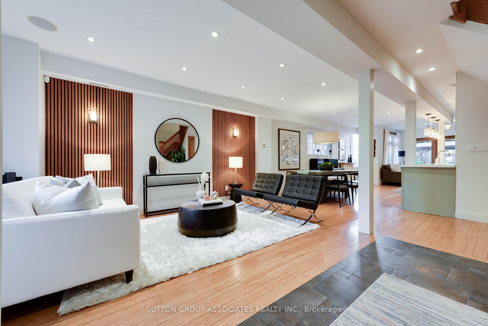Photo 28 of 136 Arlington Avenue, Toronto, Oakwood Village — HOMEH