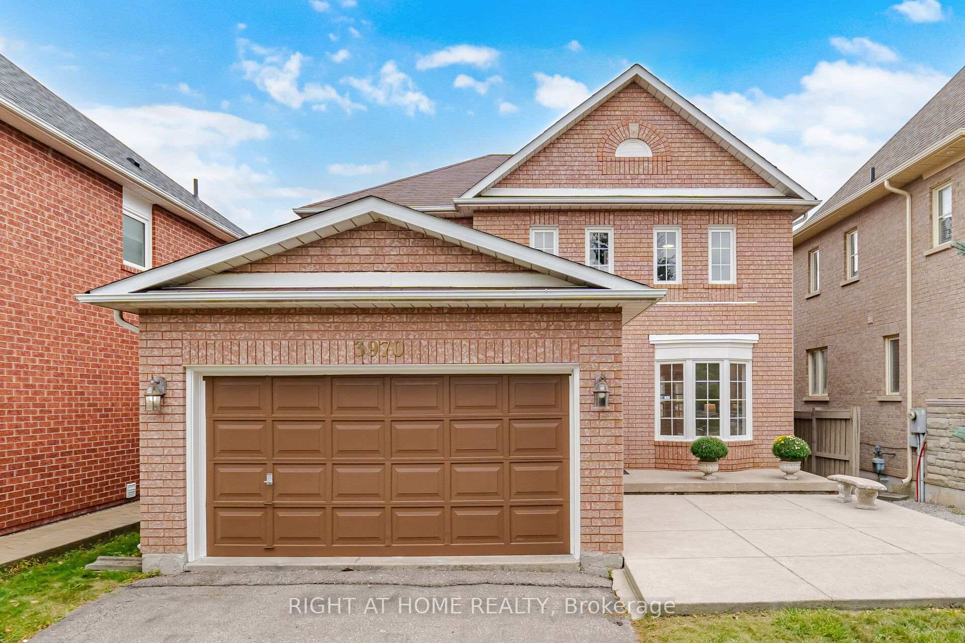 Photo 1 of 3970 Worthview Place, Mississauga, Lisgar — HOMEH