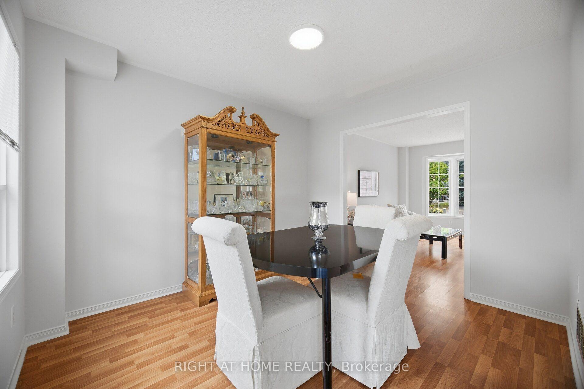 Photo 12 of 3970 Worthview Place, Mississauga, Lisgar — HOMEH
