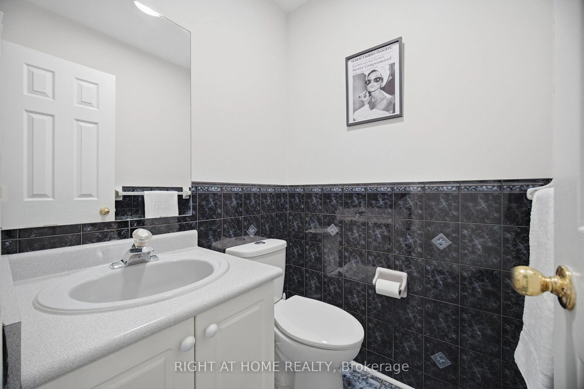 Photo 39 of 3970 Worthview Place, Mississauga, Lisgar — HOMEH