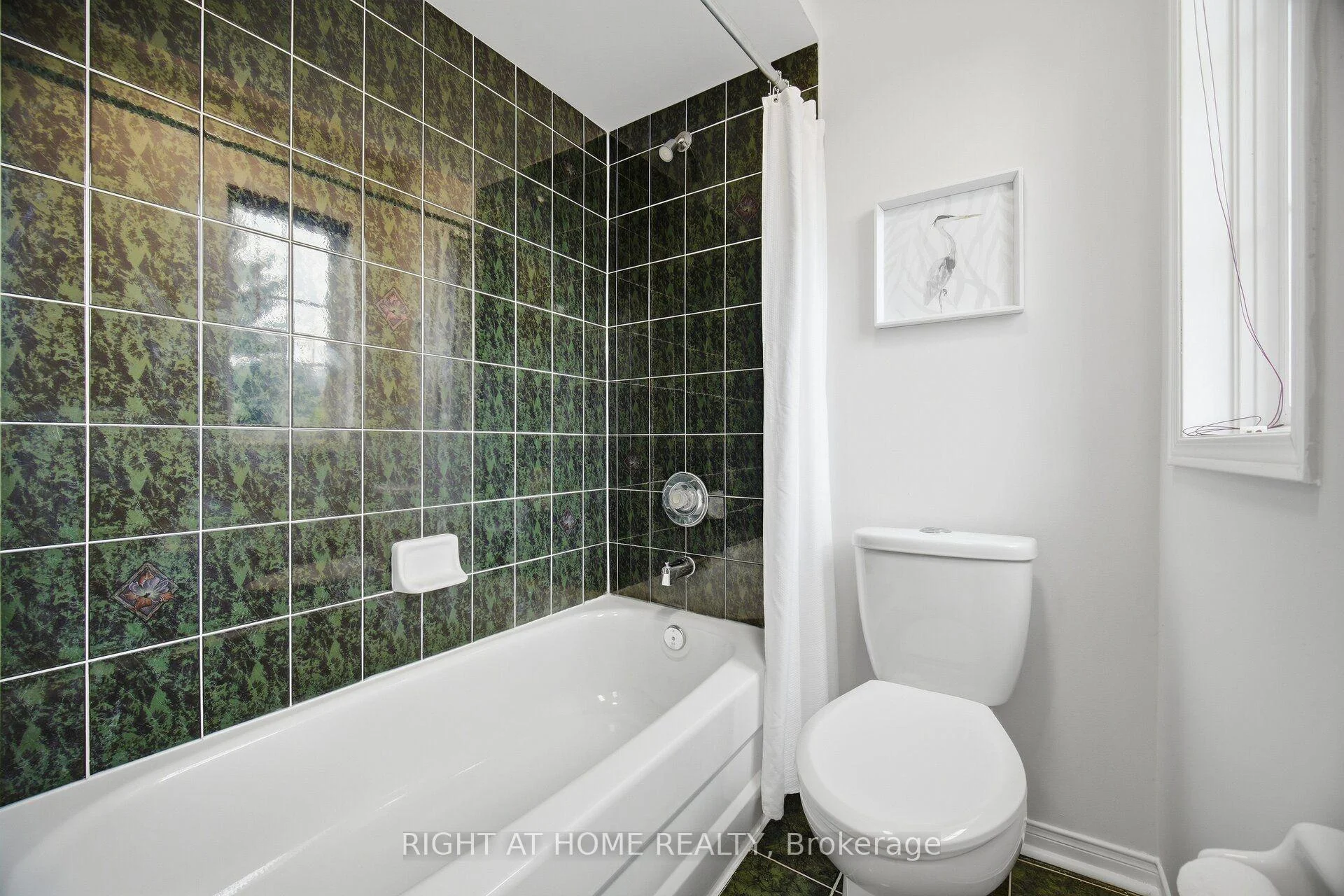 Photo 55 of 3970 Worthview Place, Mississauga, Lisgar — HOMEH