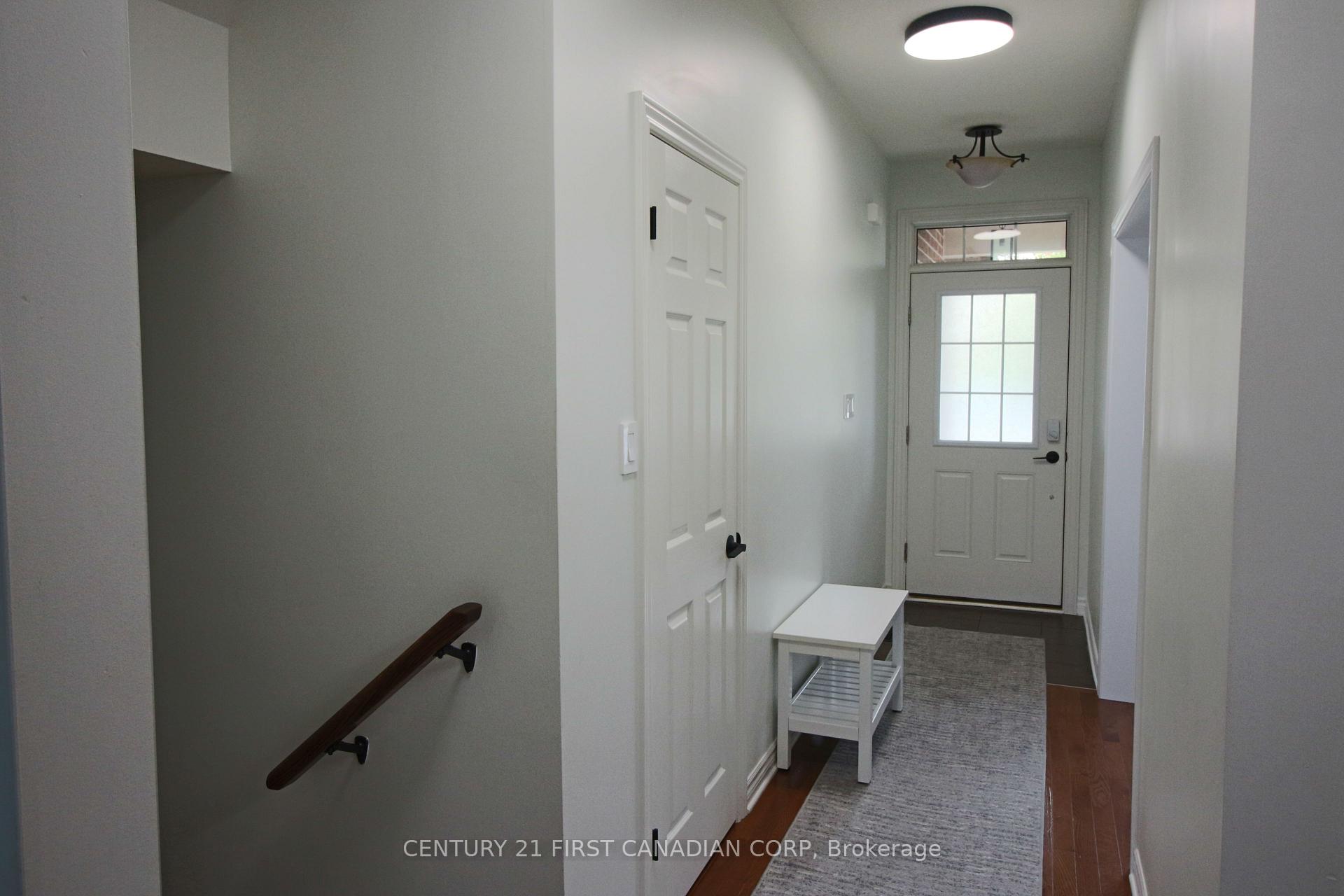 Photo 3 of Unit 6, 458 Blue Jay Drive, London, North B — HOMEH