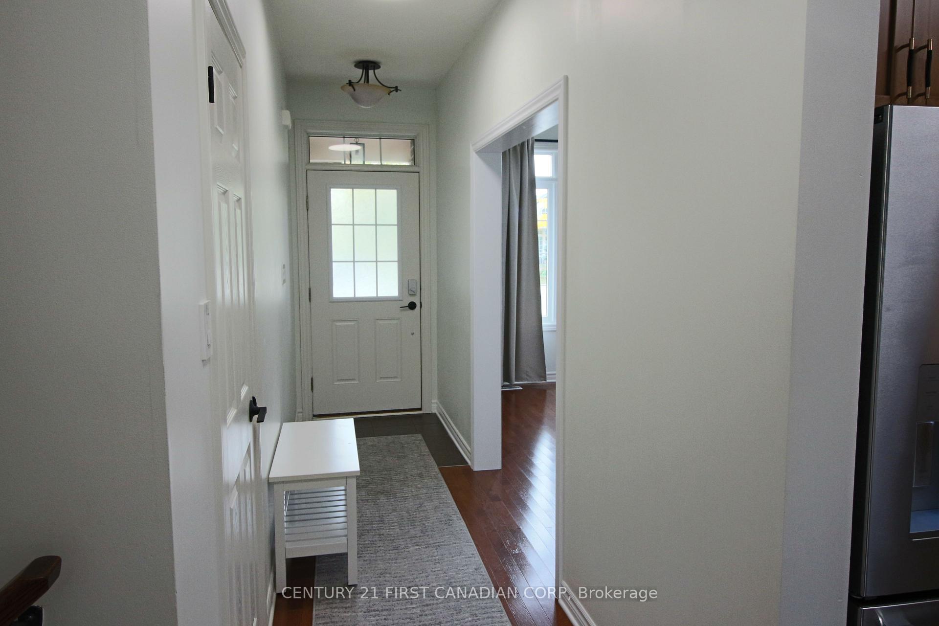 Photo 4 of Unit 6, 458 Blue Jay Drive, London, North B — HOMEH