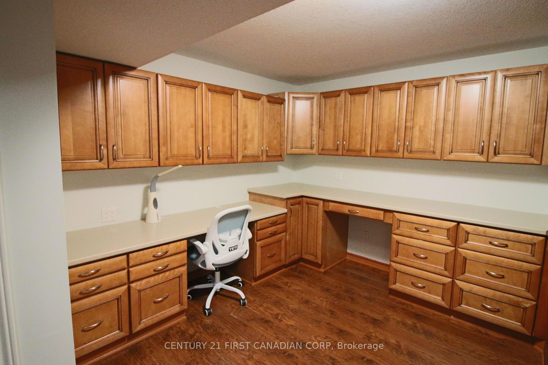 Photo 42 of Unit 6, 458 Blue Jay Drive, London, North B — HOMEH