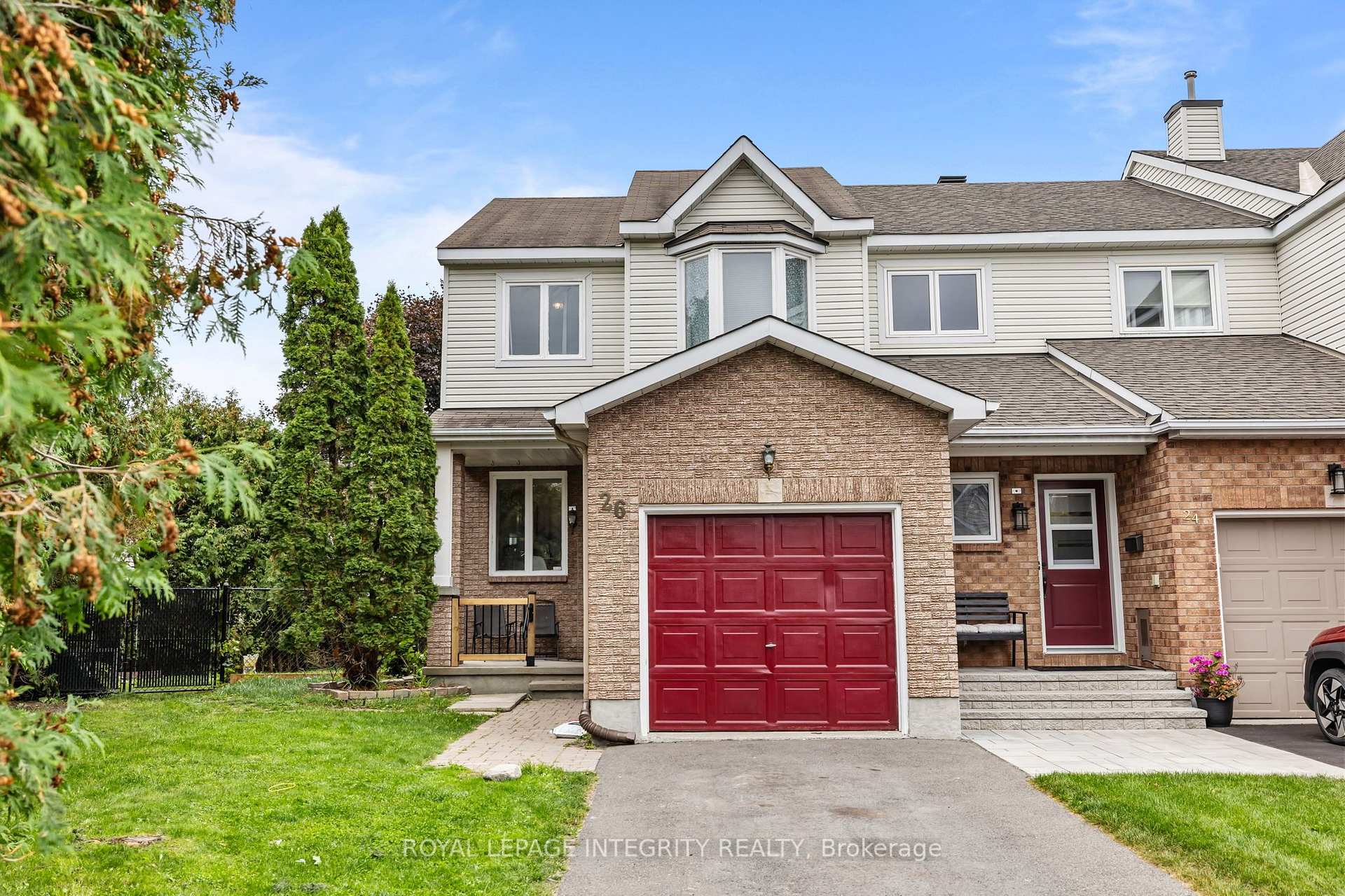 Photo 2 of 26 Astoria Crescent, Ottawa, Barrhaven East — HOMEH