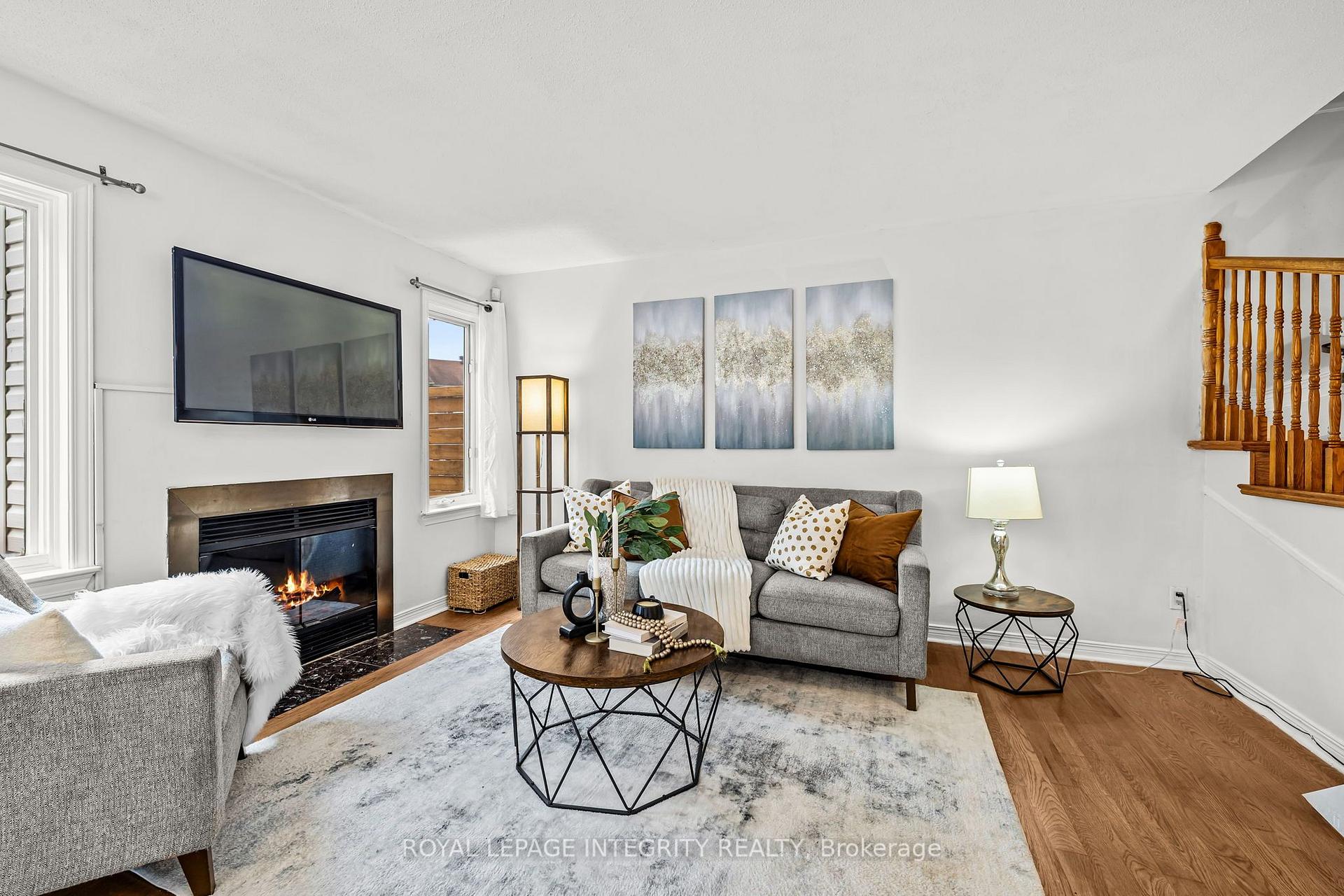 Photo 11 of 26 Astoria Crescent, Ottawa, Barrhaven East — HOMEH