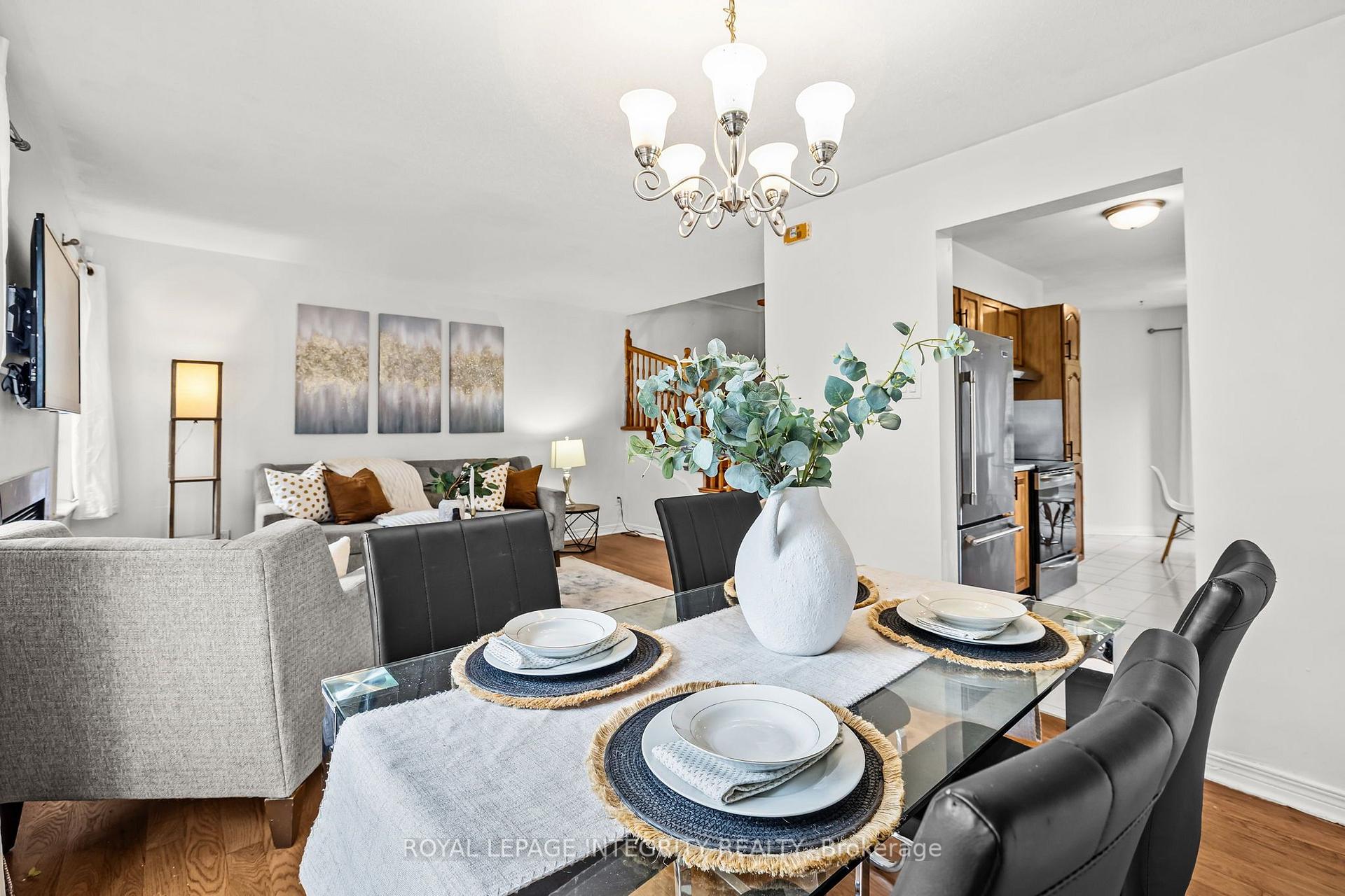 Photo 14 of 26 Astoria Crescent, Ottawa, Barrhaven East — HOMEH