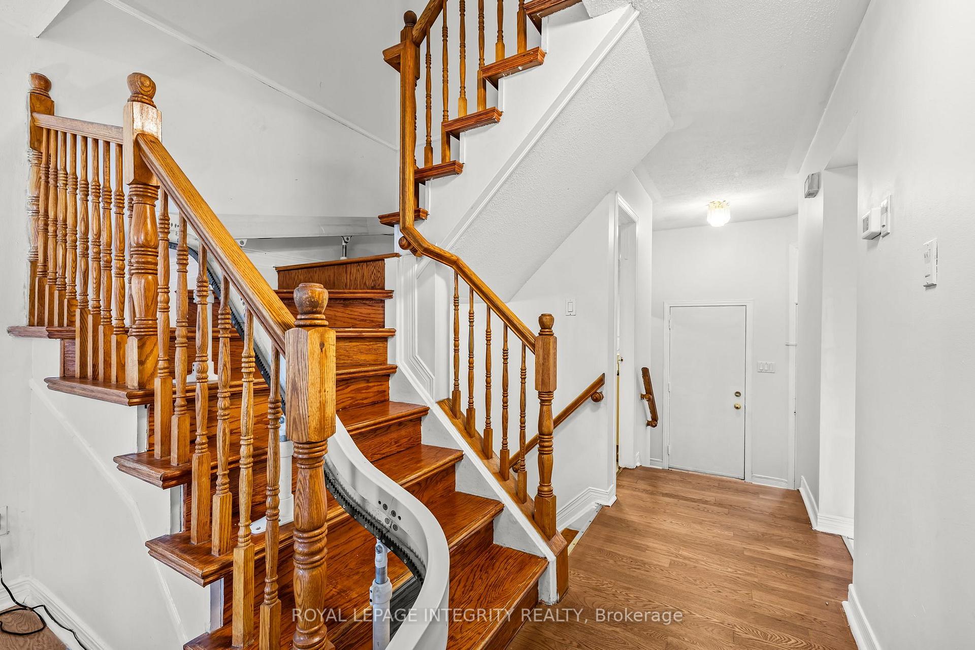 Photo 20 of 26 Astoria Crescent, Ottawa, Barrhaven East — HOMEH