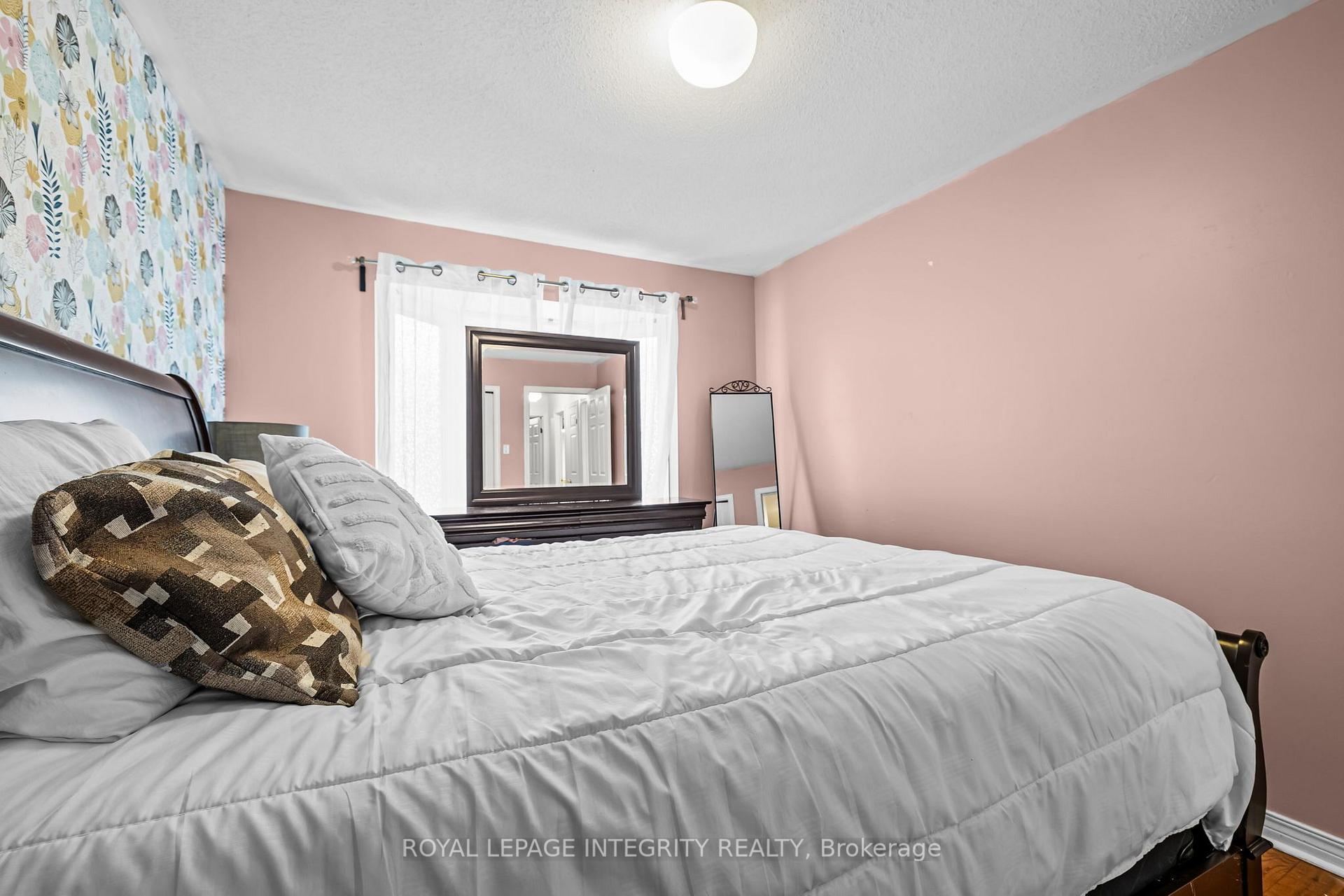 Photo 25 of 26 Astoria Crescent, Ottawa, Barrhaven East — HOMEH