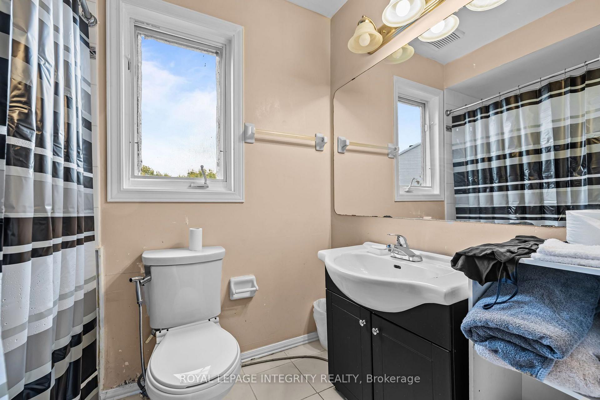 Photo 30 of 26 Astoria Crescent, Ottawa, Barrhaven East — HOMEH