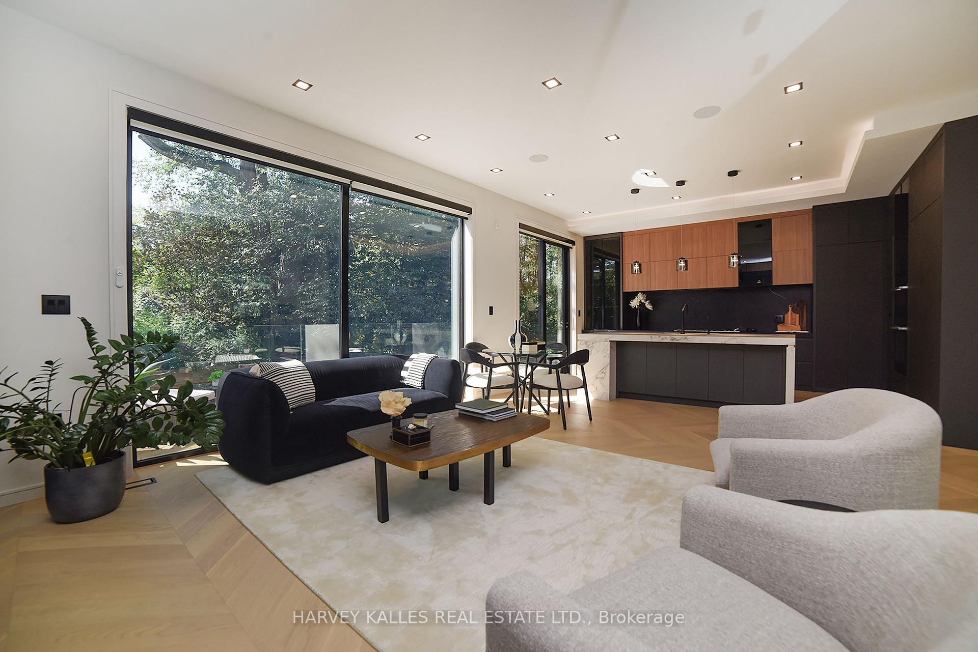 Photo 17 of 110 Mona Drive, Toronto, Lawrence Park South — HOMEH
