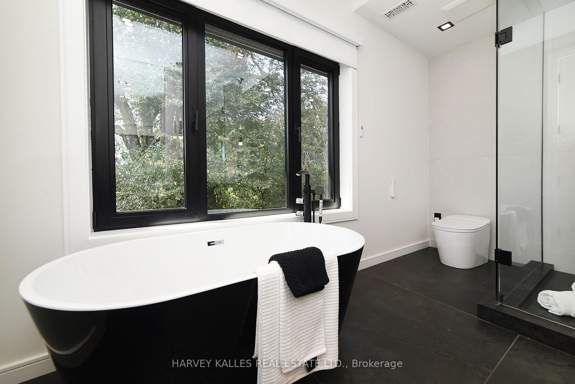 Photo 29 of 110 Mona Drive, Toronto, Lawrence Park South — HOMEH